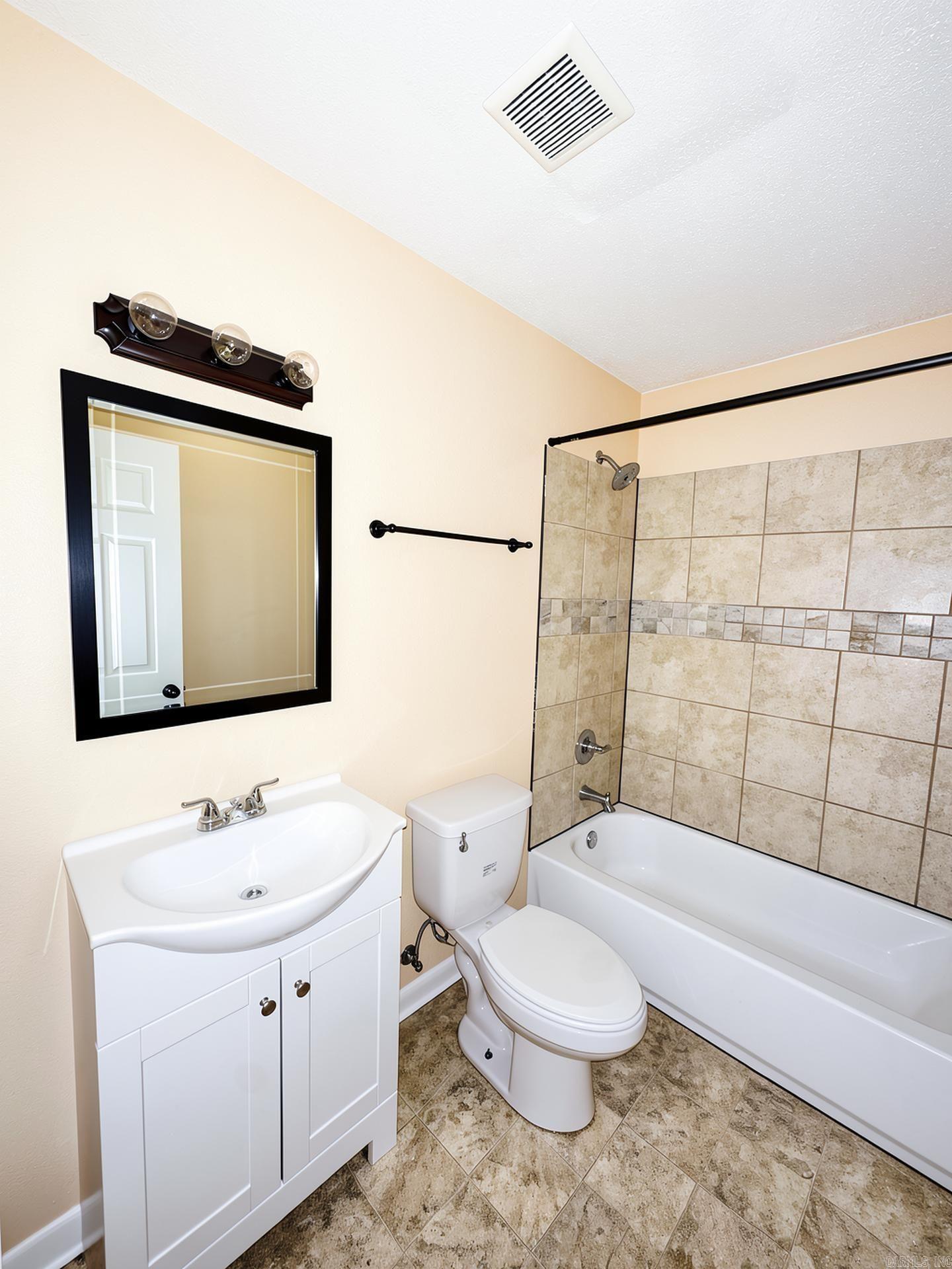 7325 Twin Oaks Road Property Photo 19