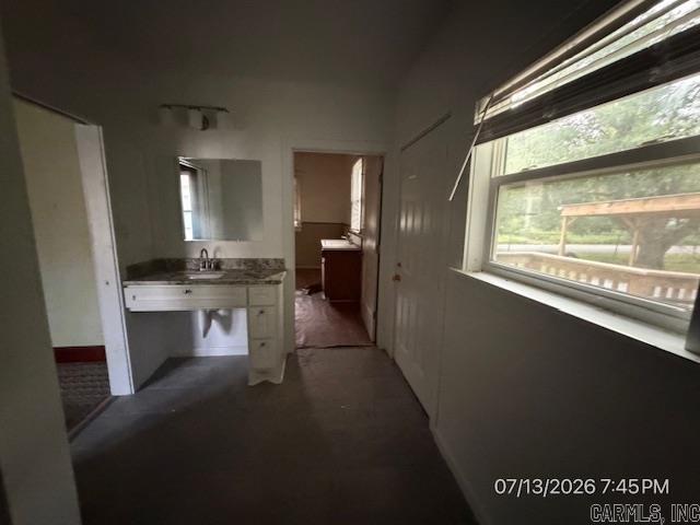 1519 W 19th Avenue Property Photo 11