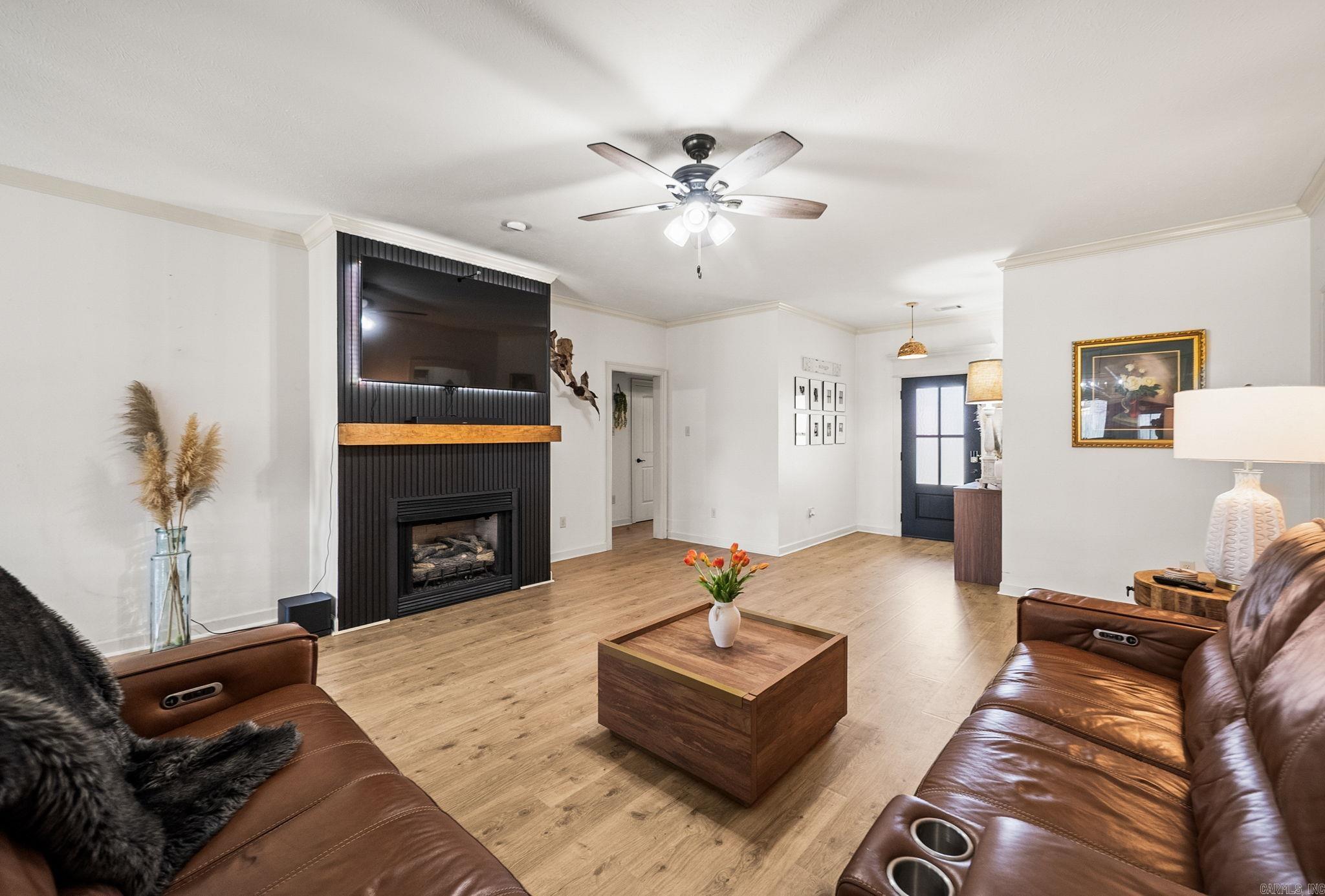 16 Oak Tree Circle Property Photo 10