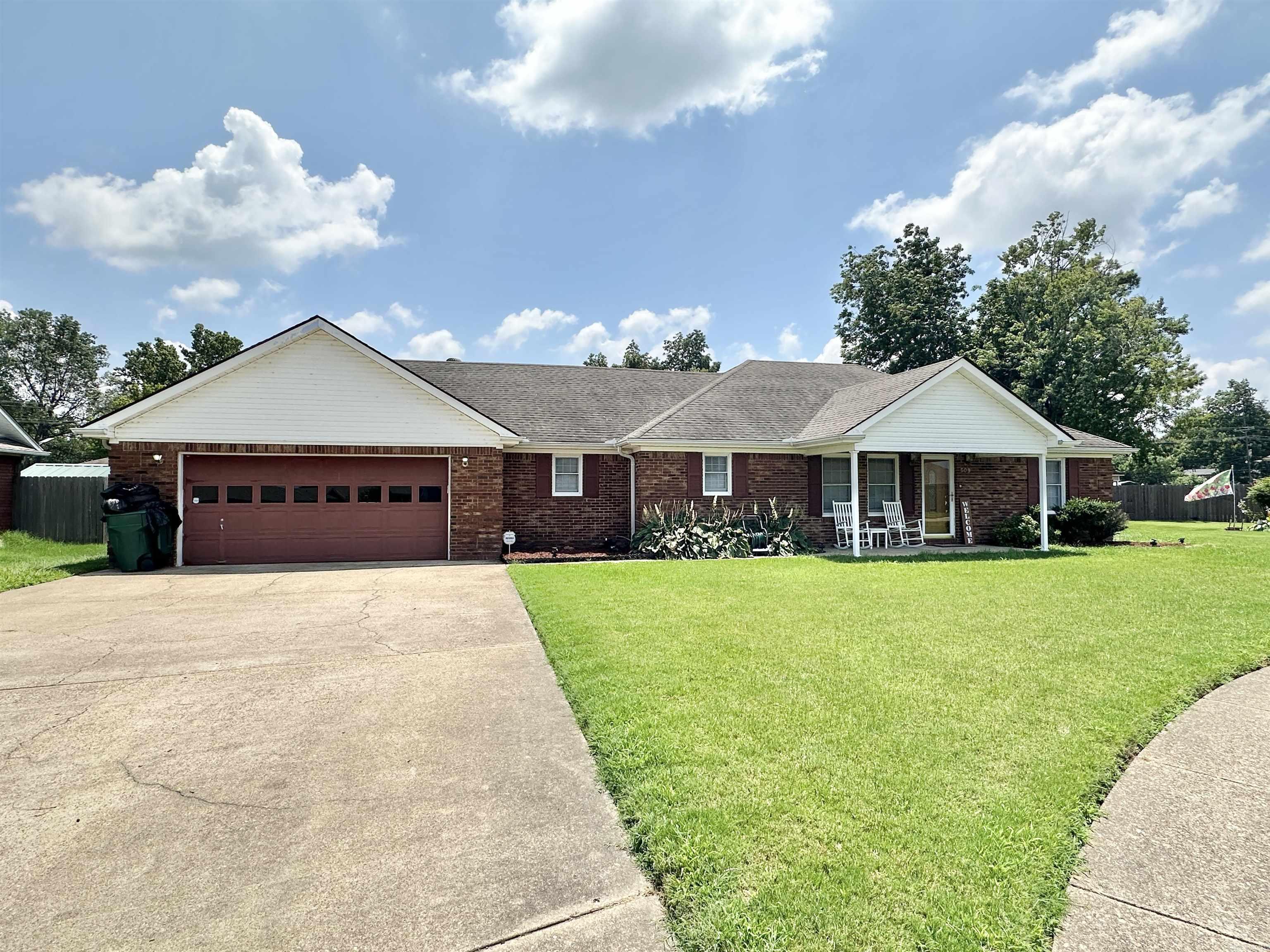 509 Riverbend Cove Property Photo 1