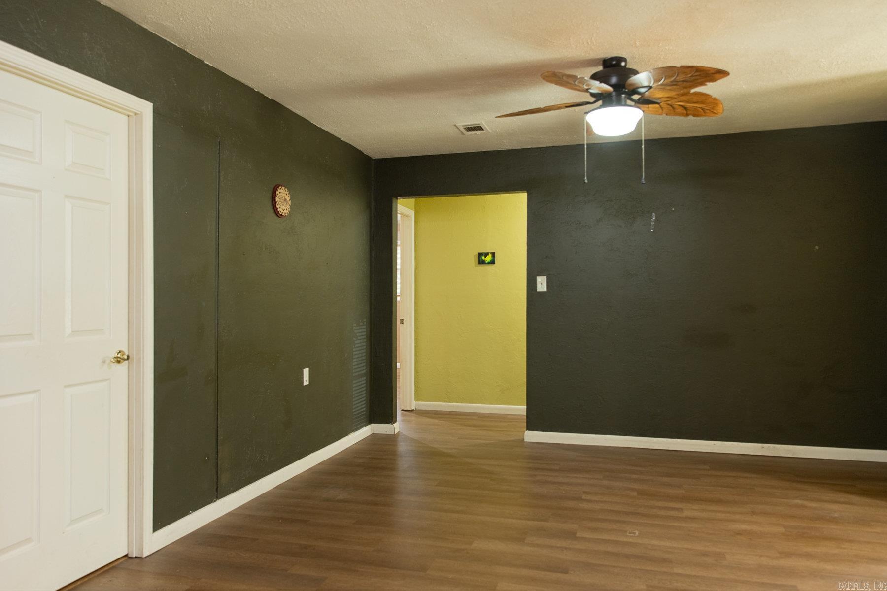 49 S Chinkapin Drive Property Photo 13