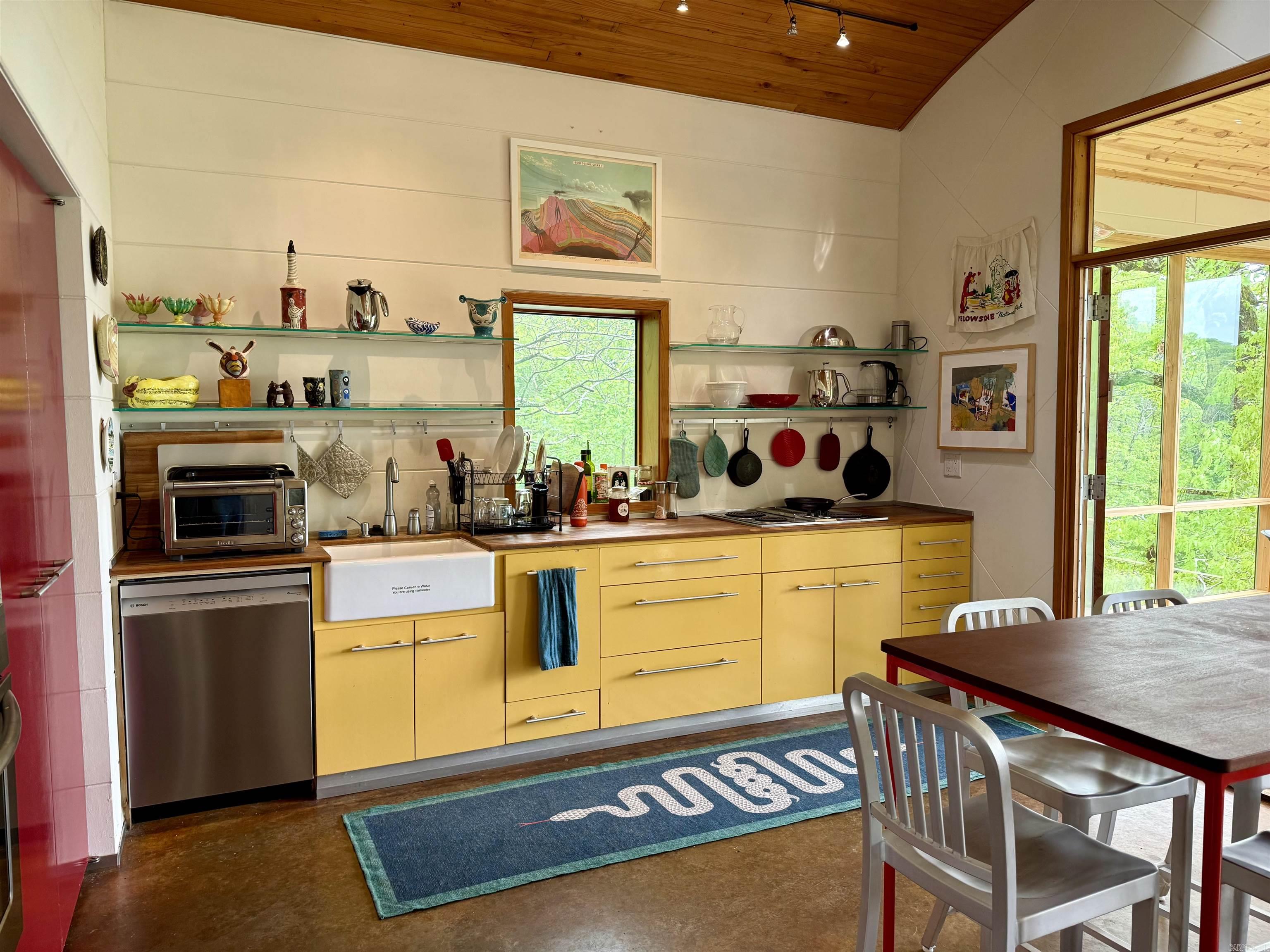 5800 White Oak Mountain Road Property Photo 15