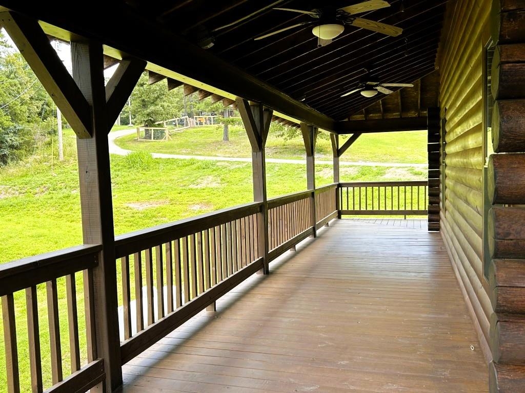22 Sylamore Vista Property Photo 7