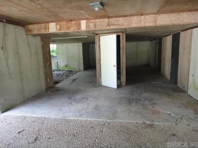490 Gregg Drive Property Photo 2