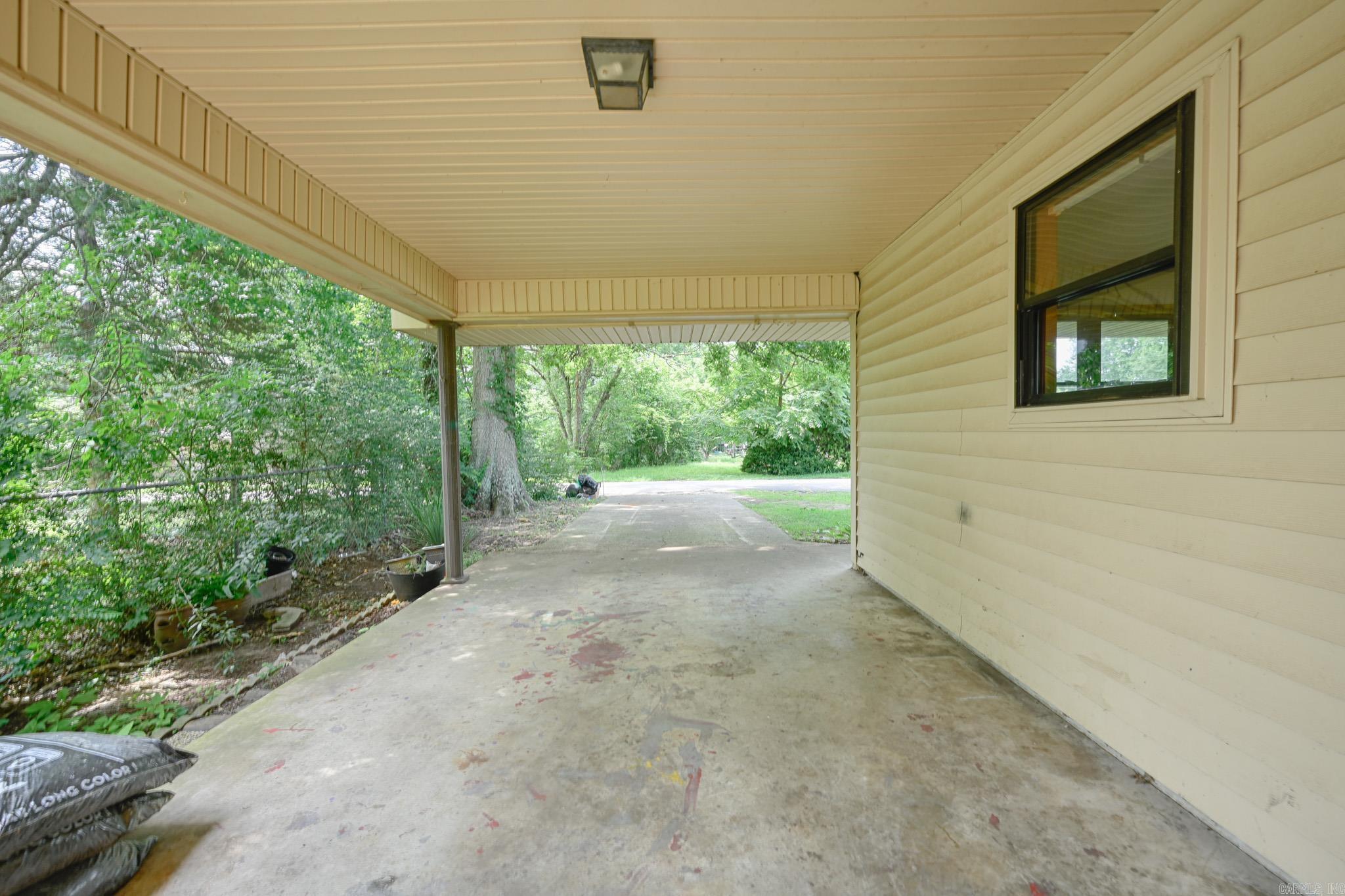 1807 Lena Property Photo 6
