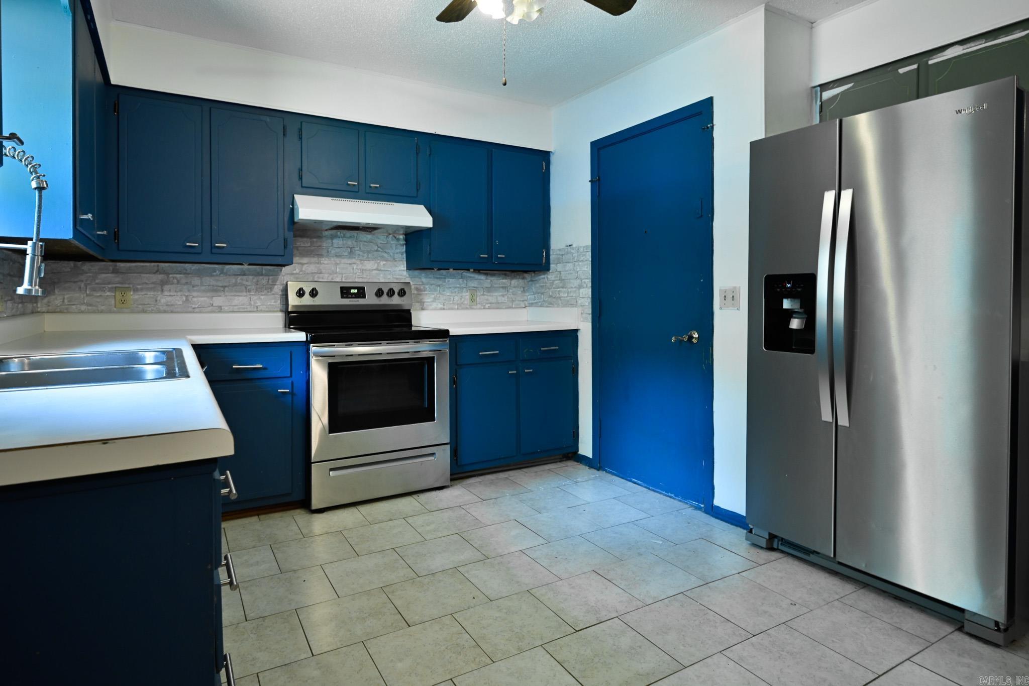 1807 Lena Property Photo 22