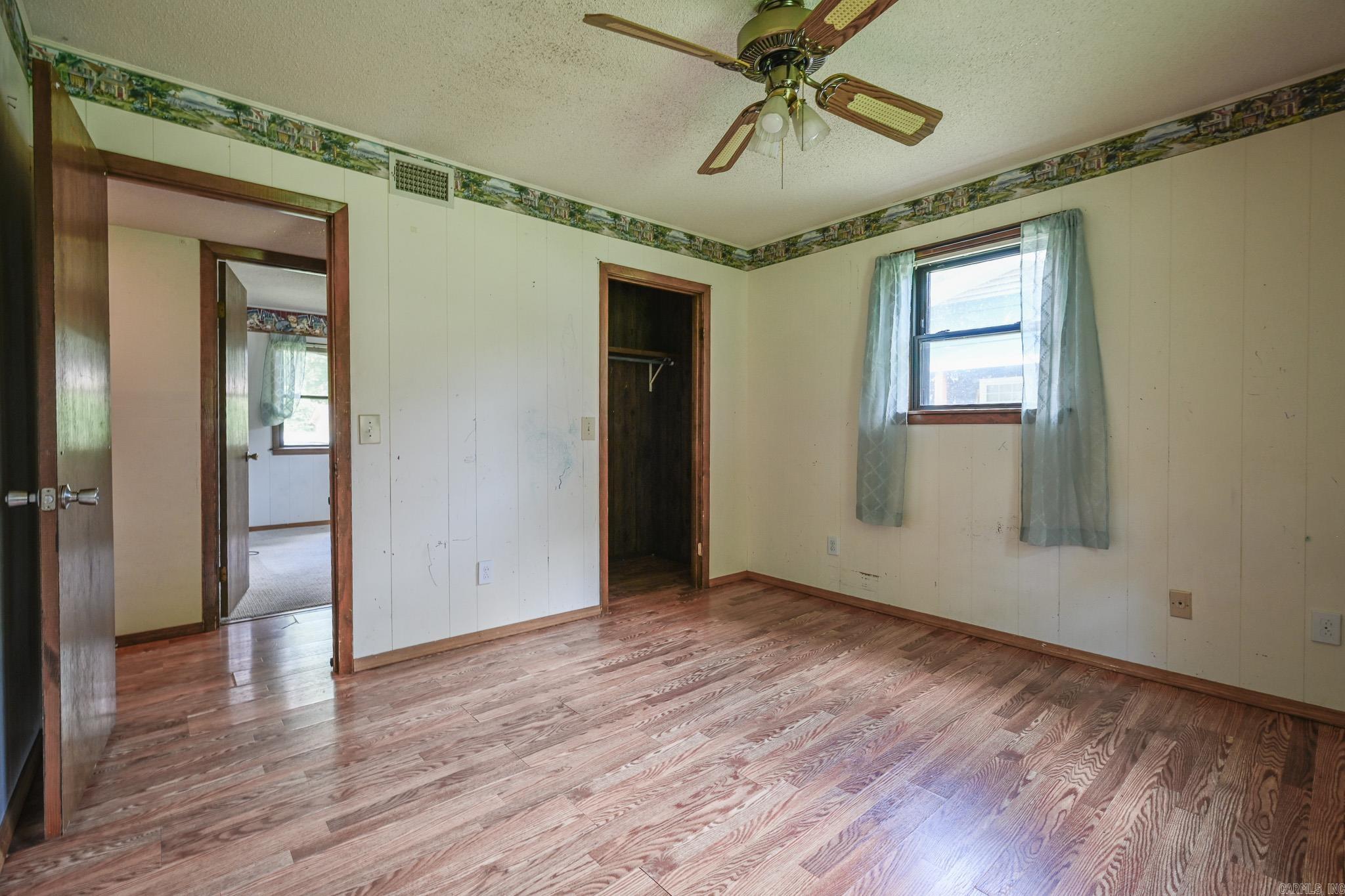 1807 Lena Property Photo 27
