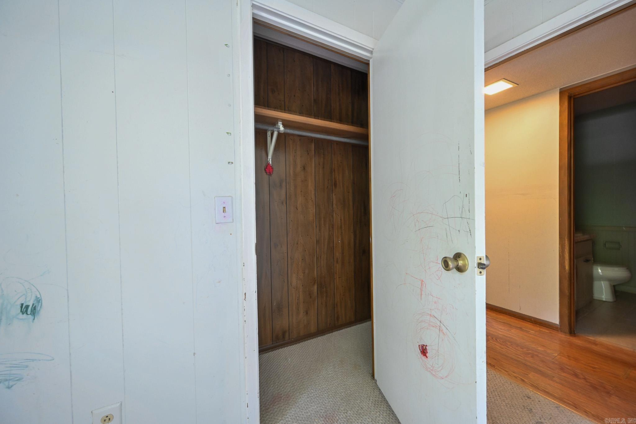 1807 Lena Property Photo 34