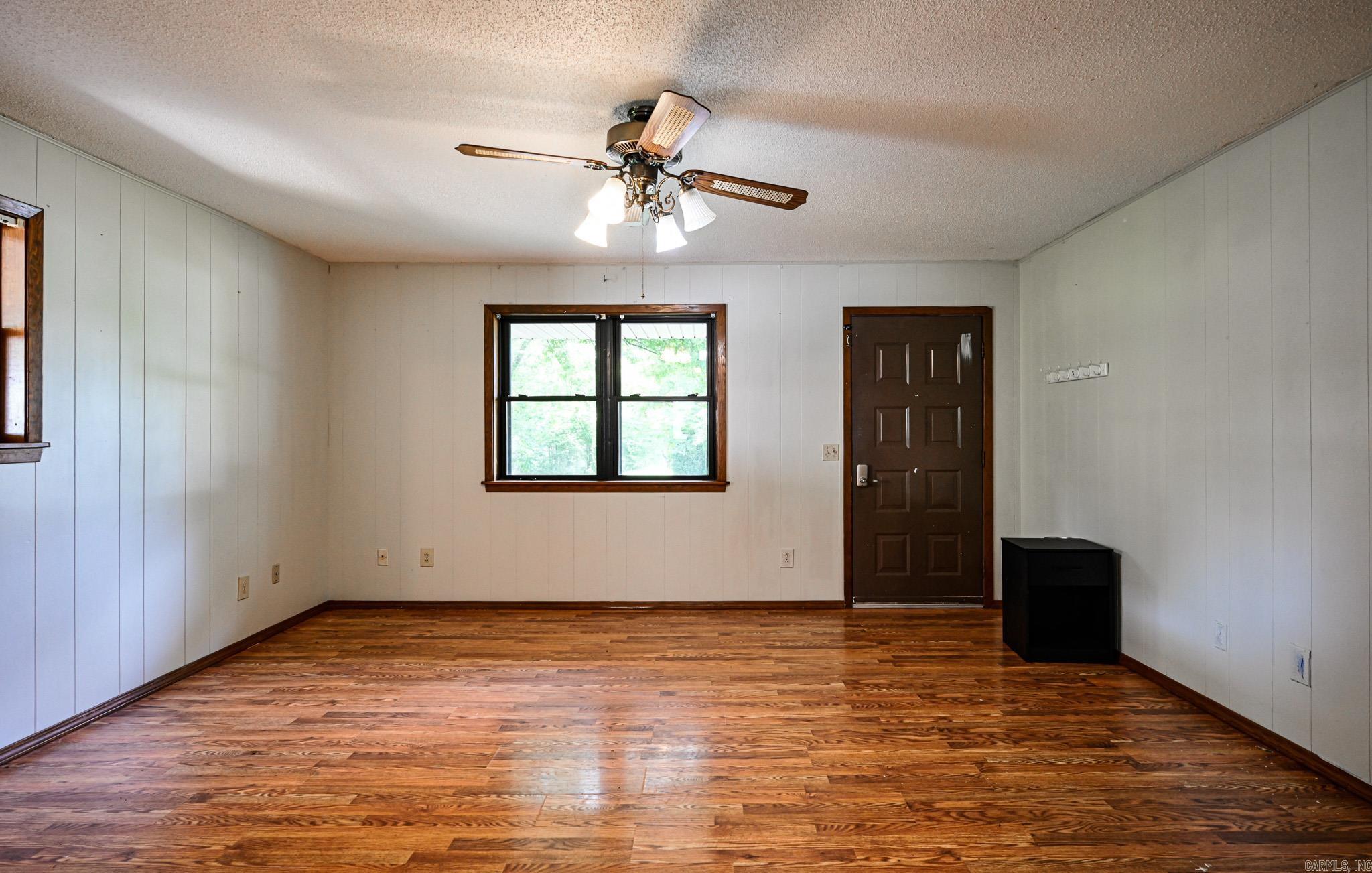 1807 Lena Property Photo 37