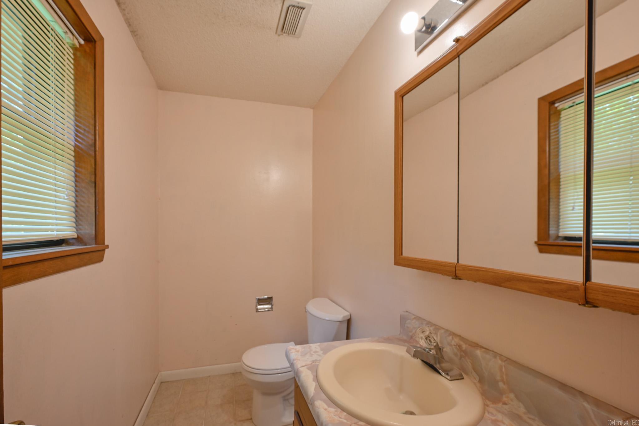 1807 Lena Property Photo 42