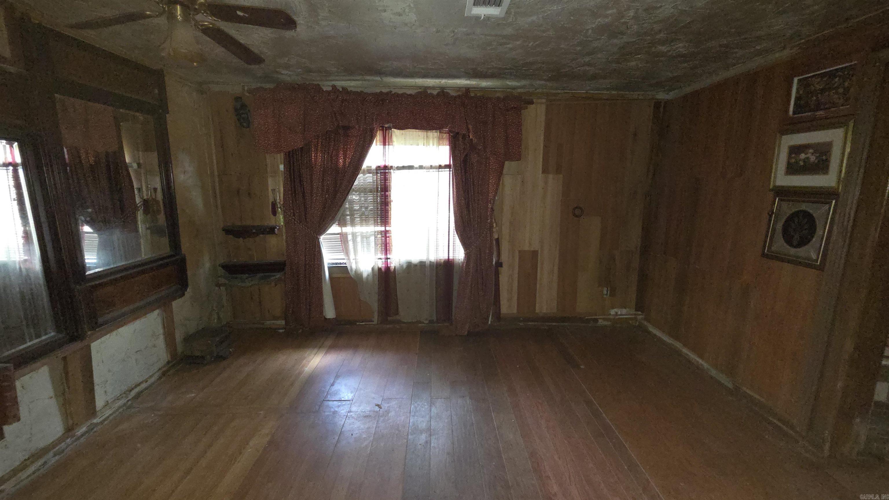 1424 Booker Street Property Photo 22