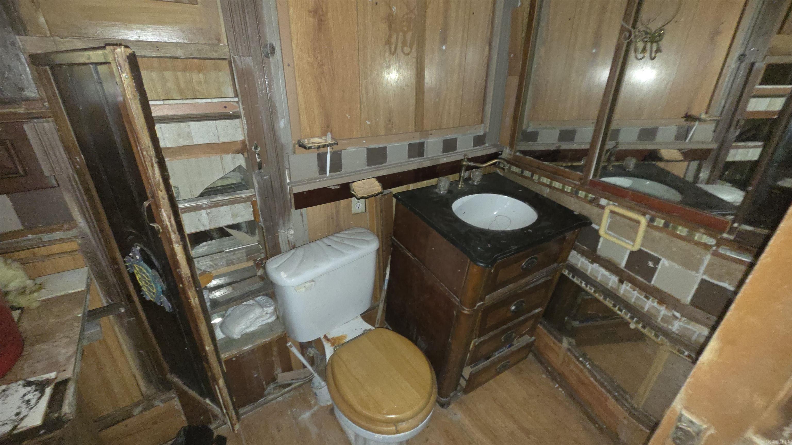 1424 Booker Street Property Photo 25