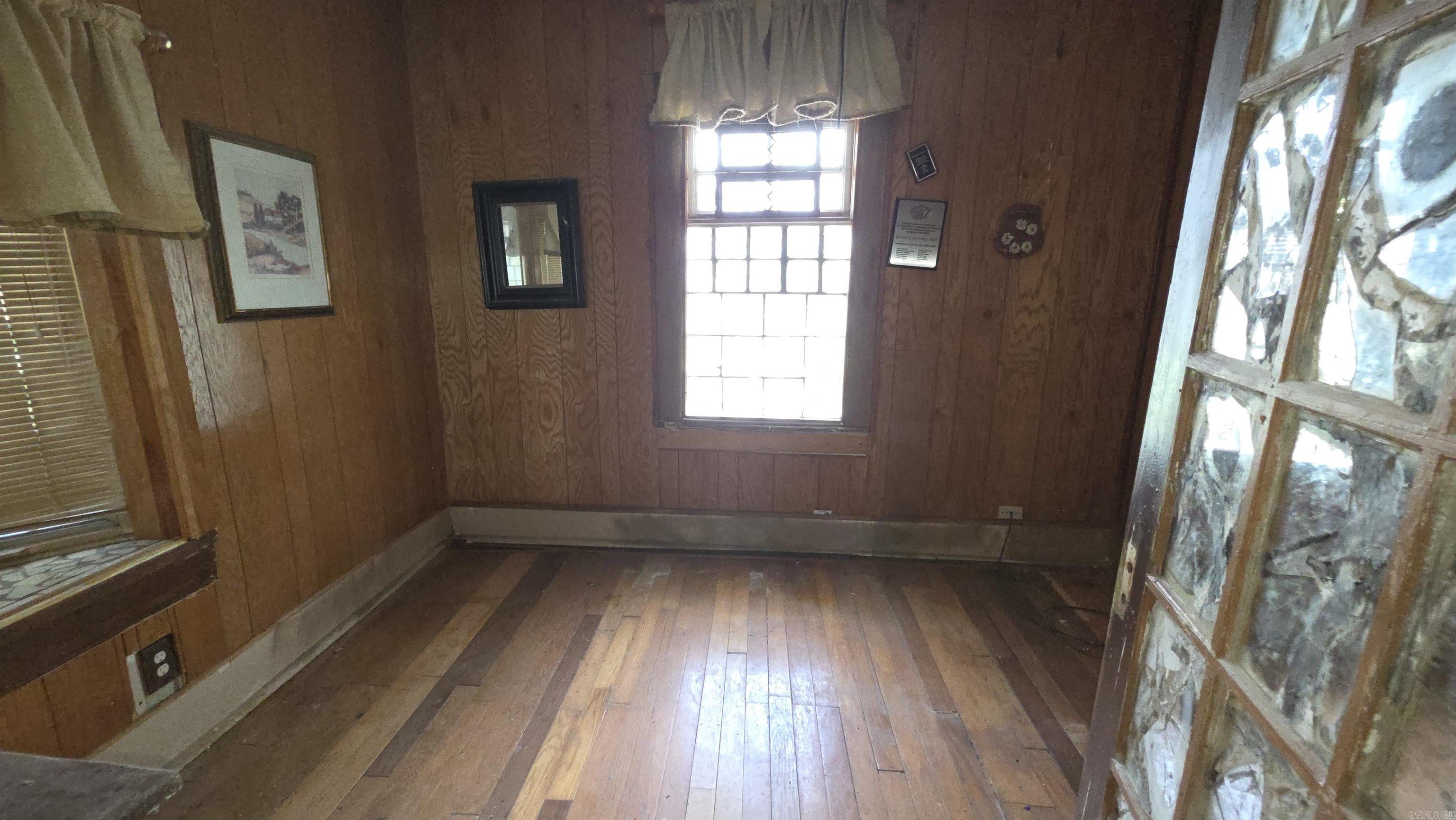 1424 Booker Street Property Photo 30