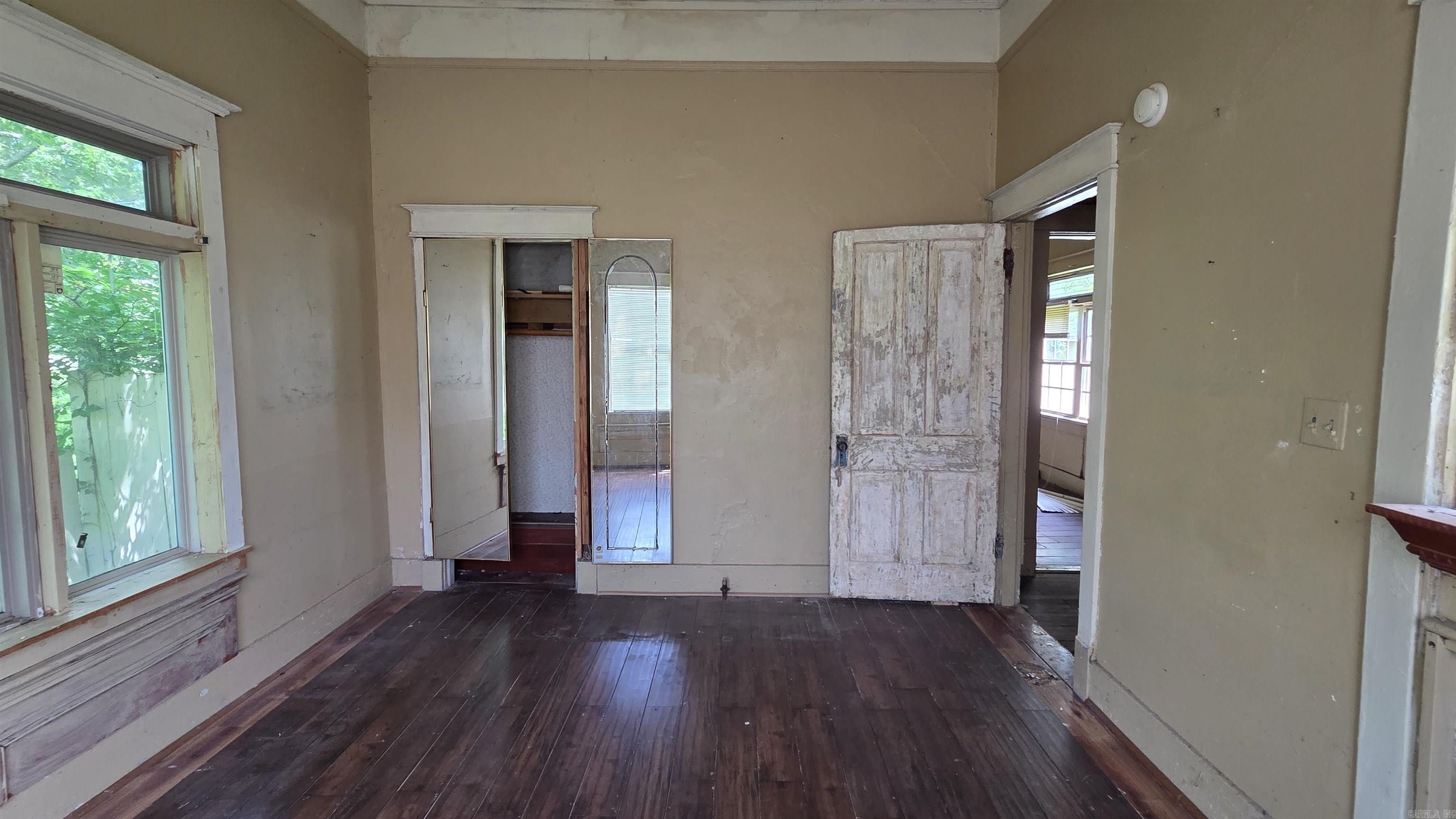 1421 Maple Street Property Photo 6