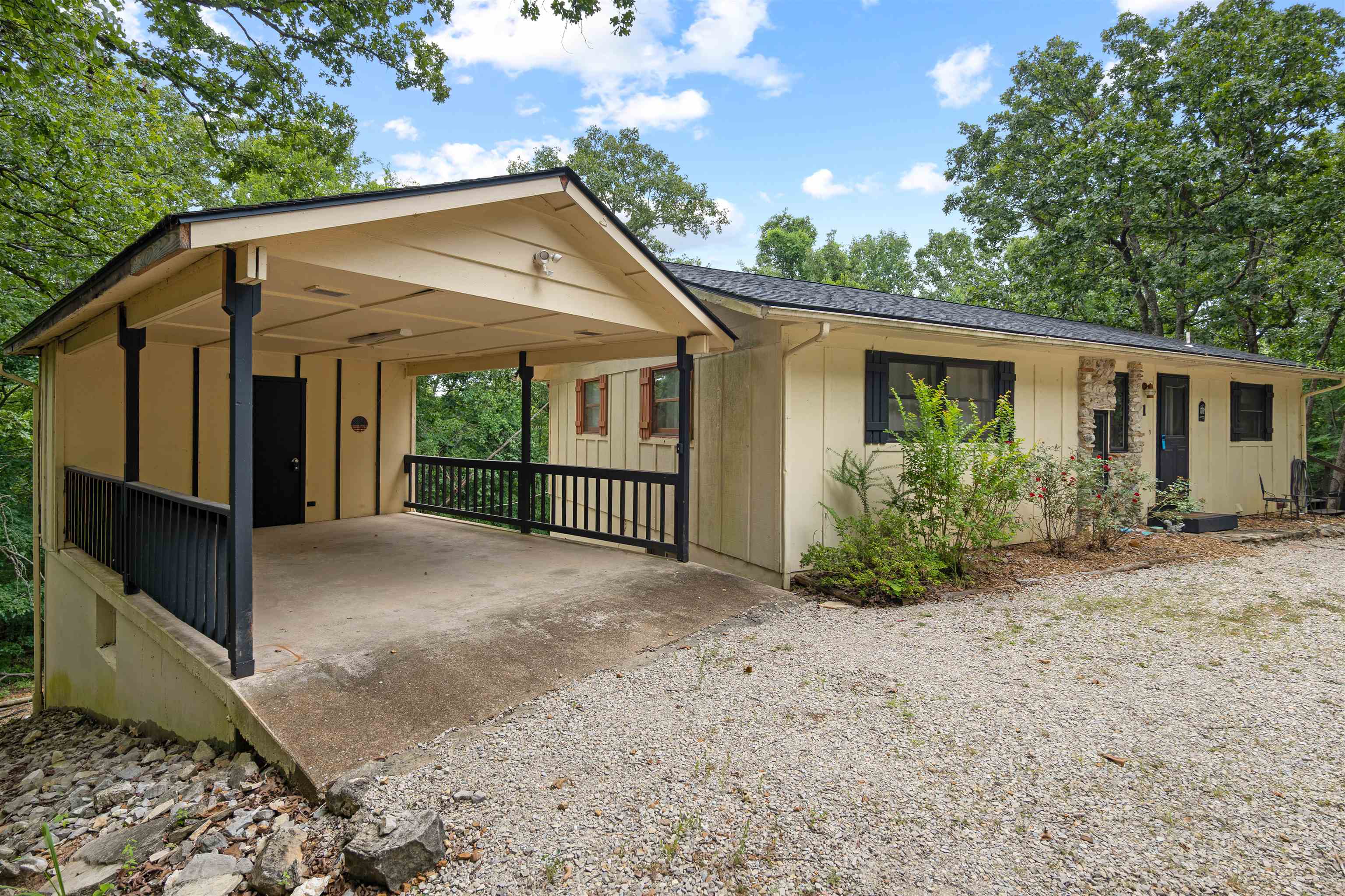 1 Boanna Drive Property Photo 1