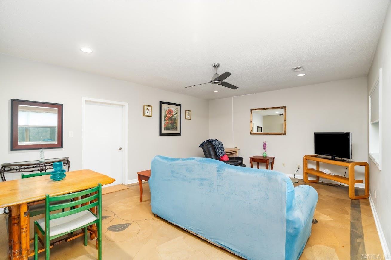54 Malaga Way Property Photo 19