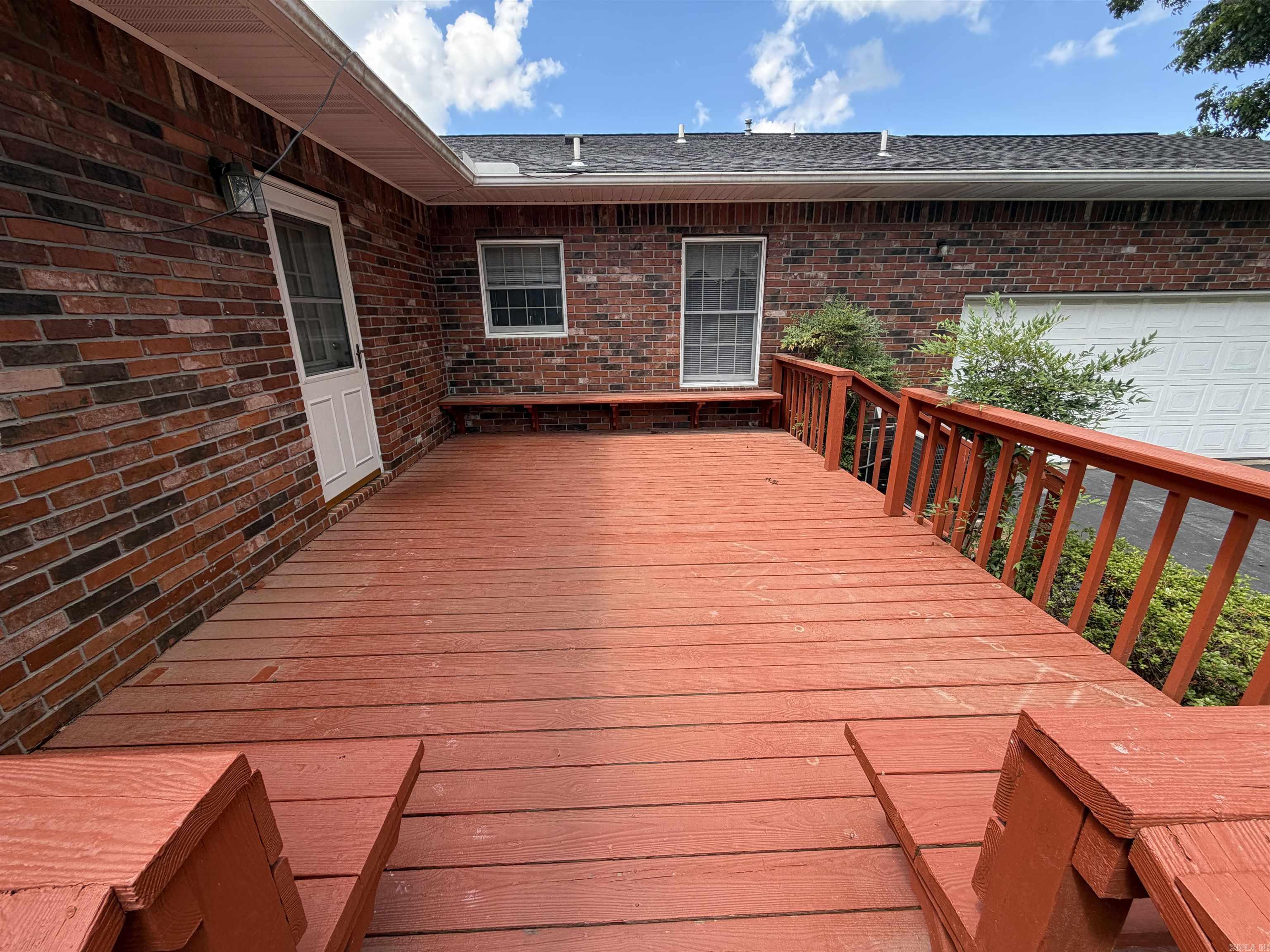 731 E Center Property Photo 35