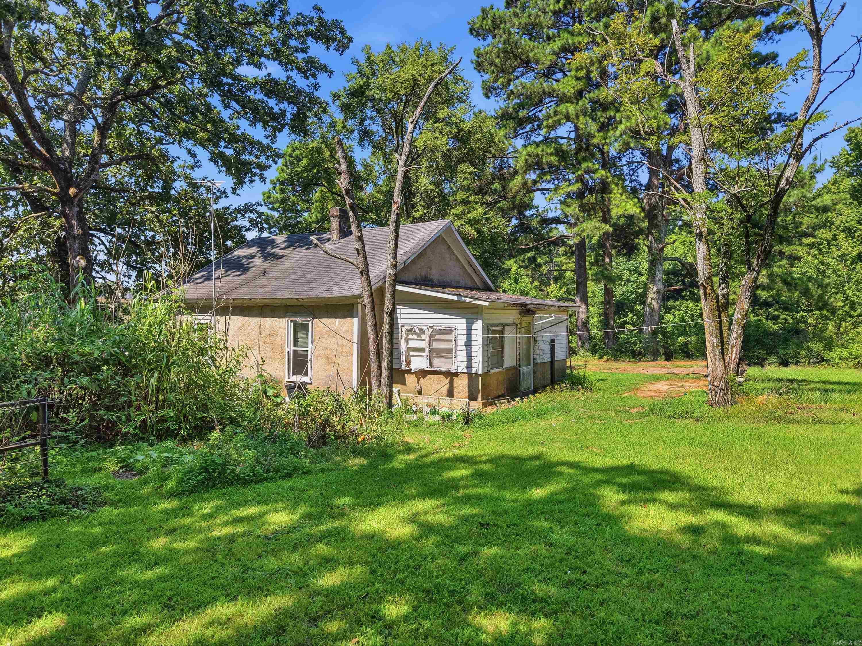 1208 W Union Street Property Photo 5