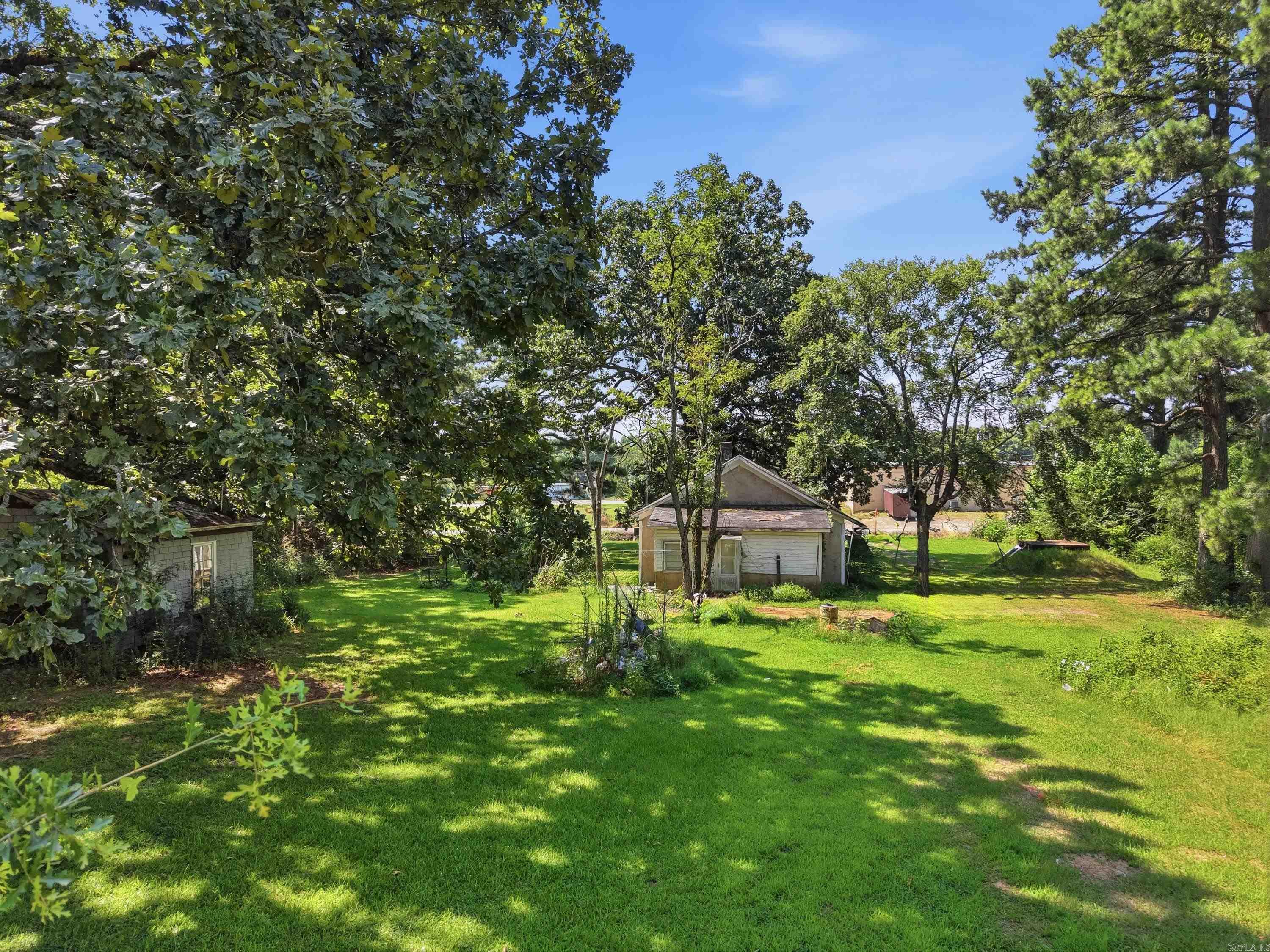 1208 W Union Street Property Photo 6