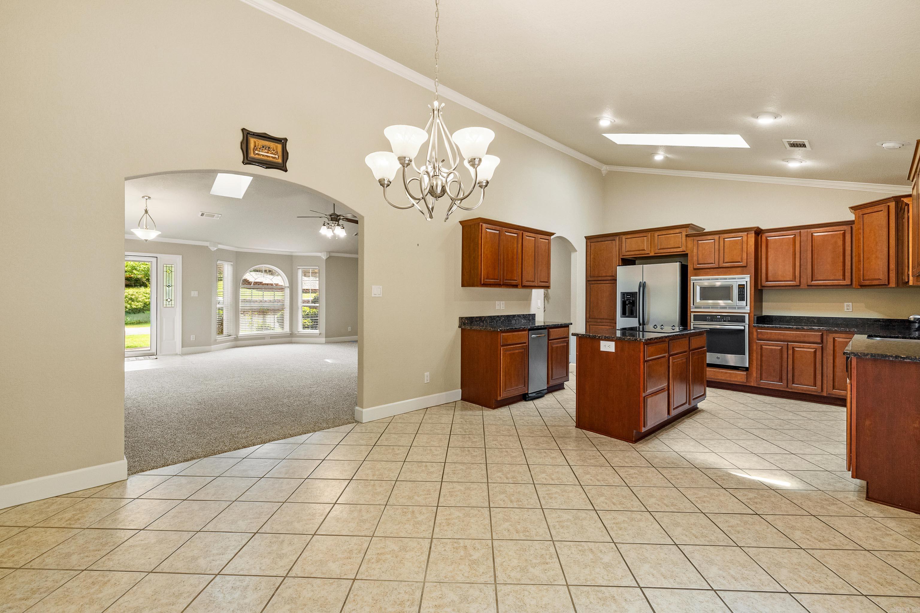 124 Southpark Place Property Photo 17