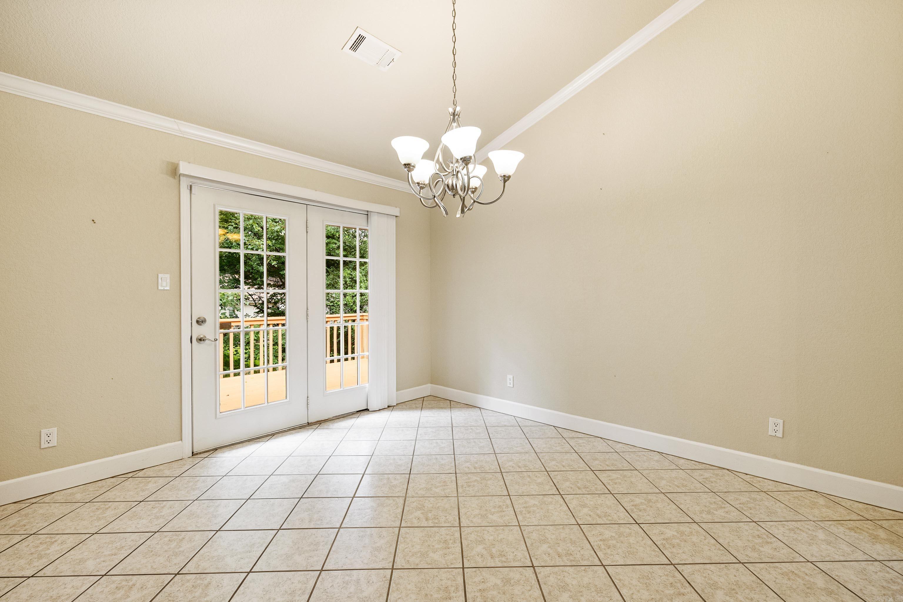 124 Southpark Place Property Photo 24