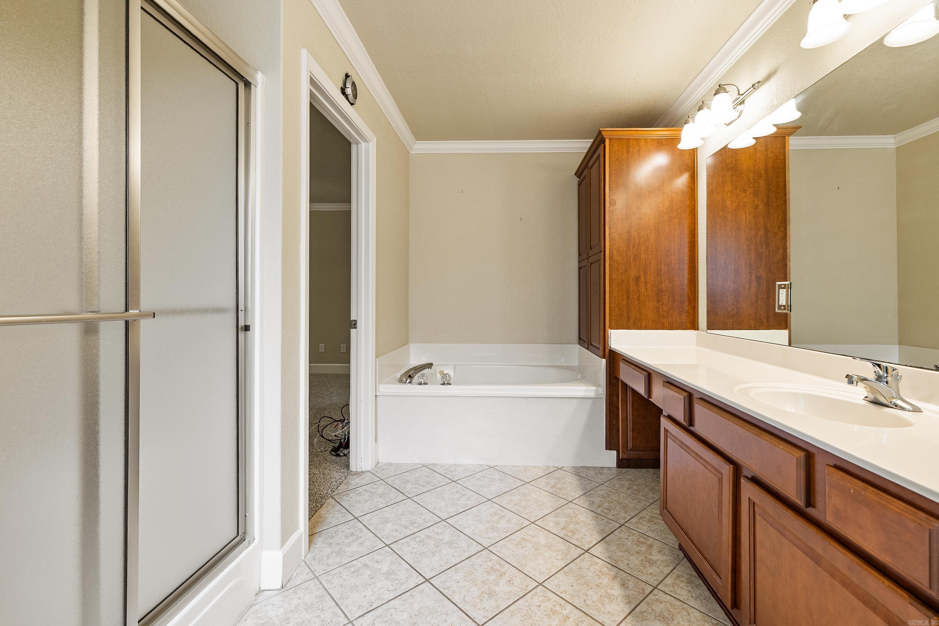 124 Southpark Place Property Photo 35