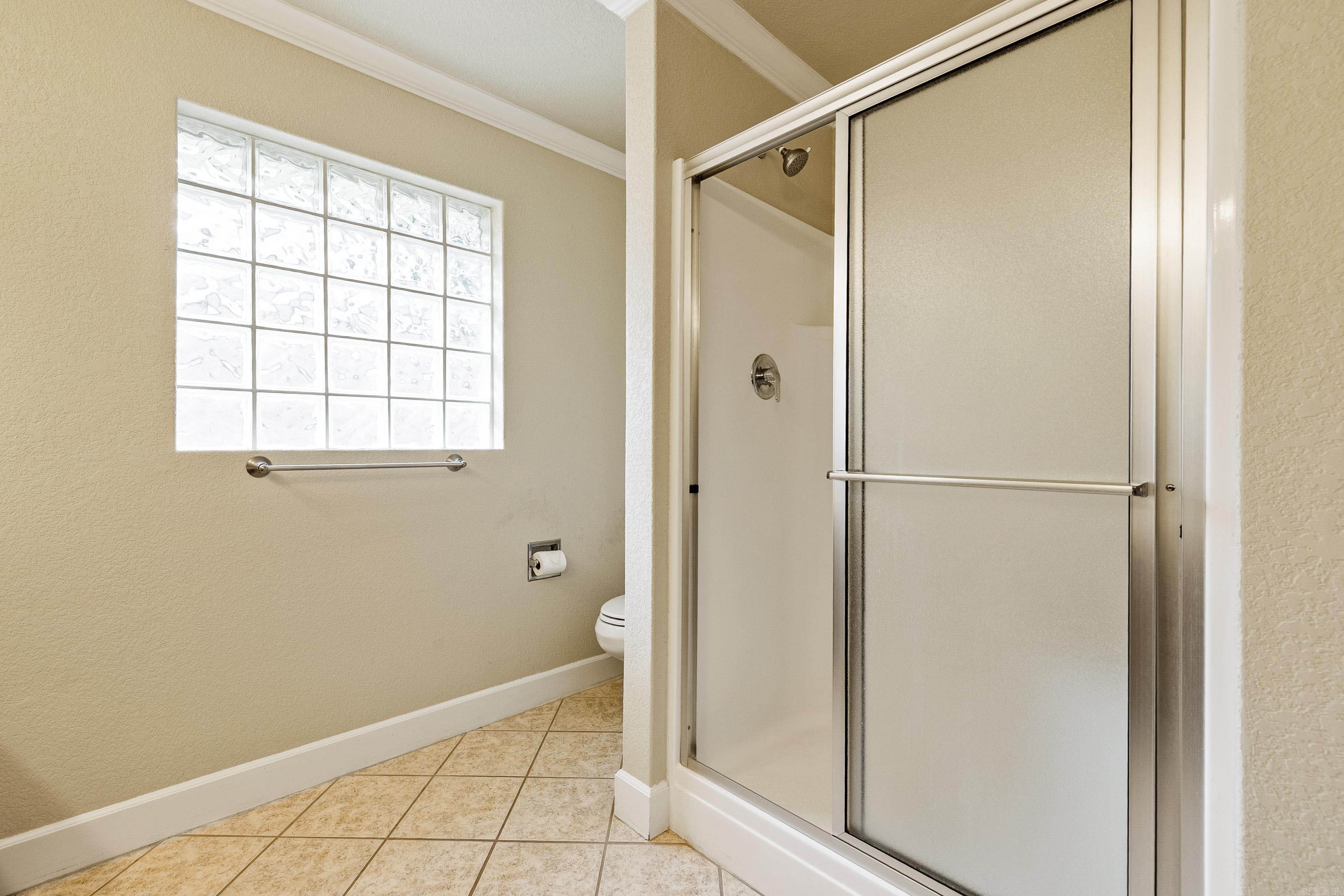 124 Southpark Place Property Photo 36