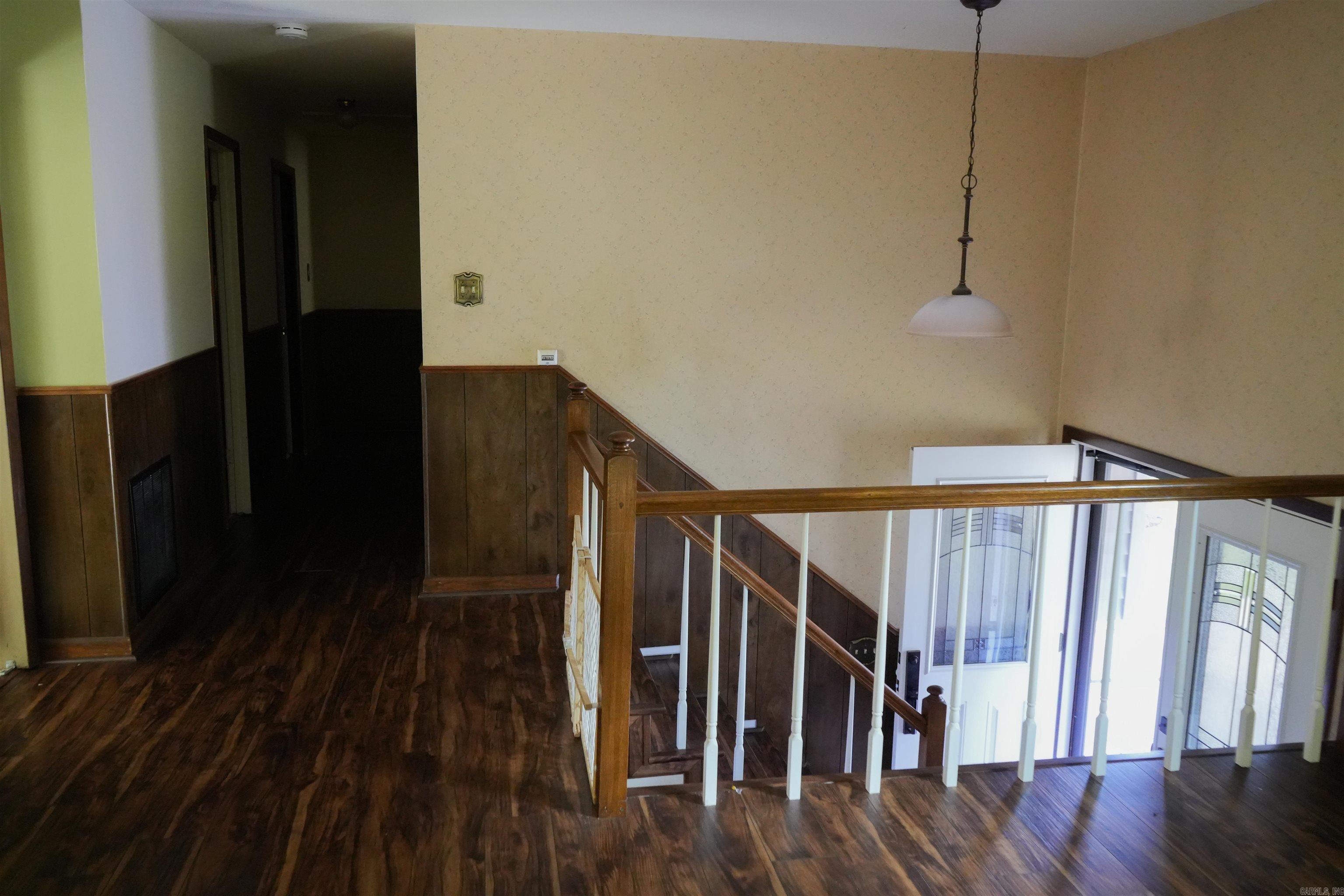 10715 Excalibur Drive Property Photo 5