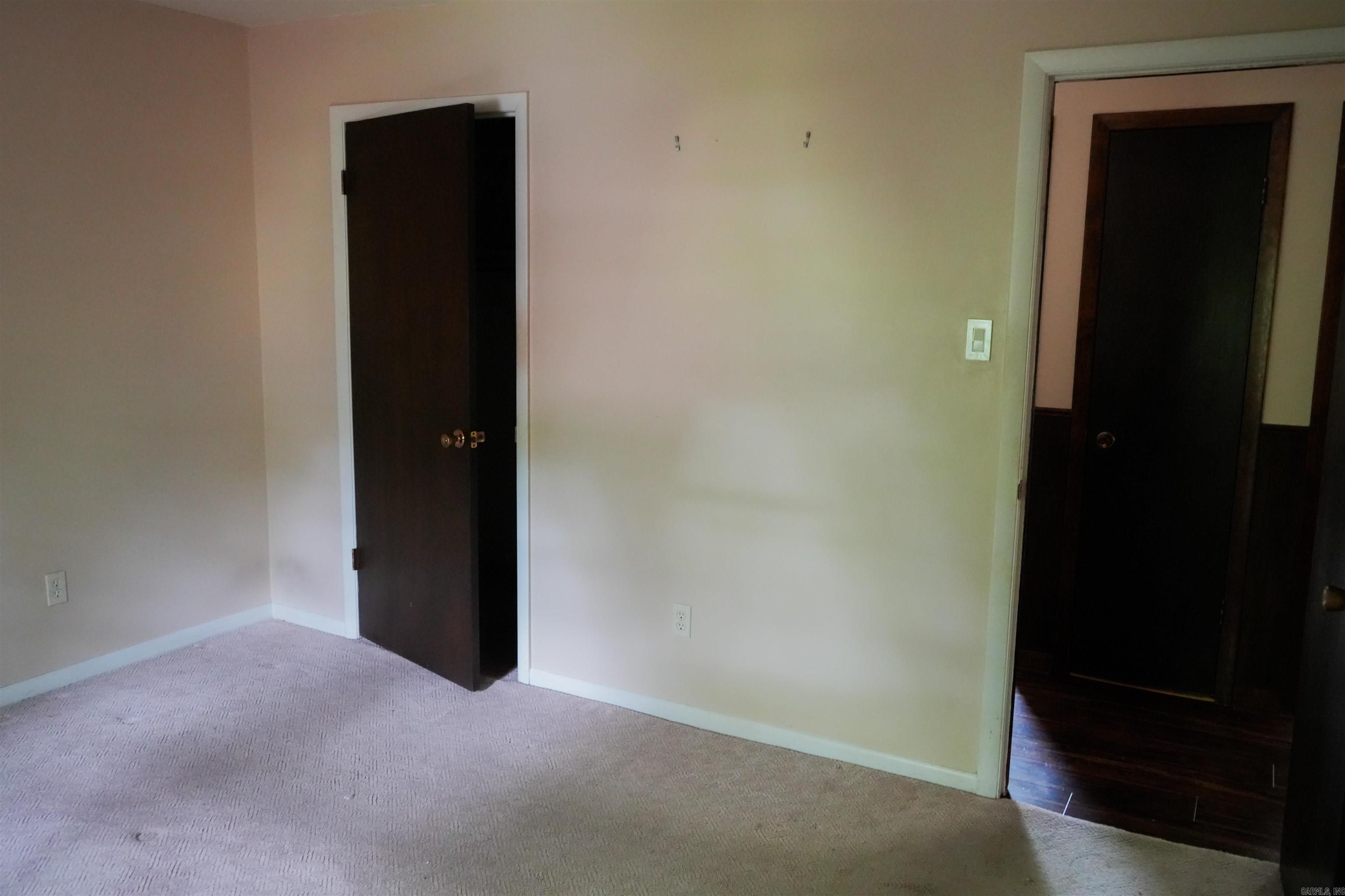 10715 Excalibur Drive Property Photo 16
