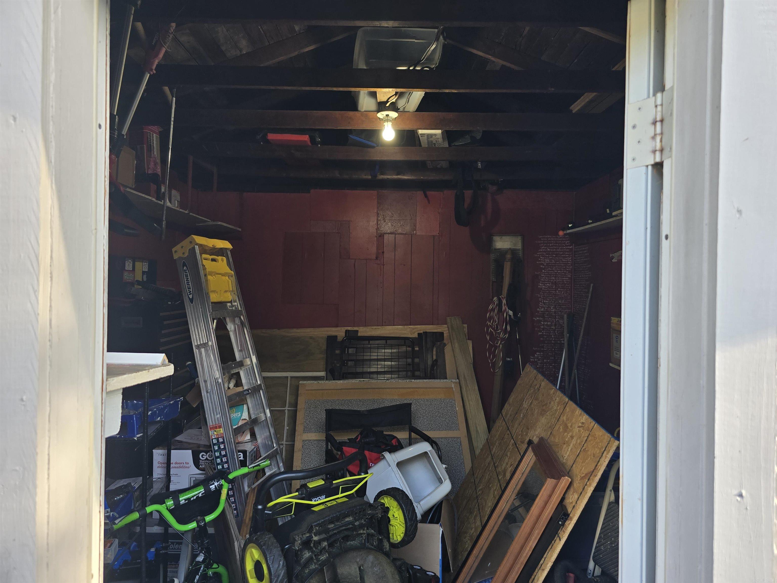 115 Jay Street Property Photo 27
