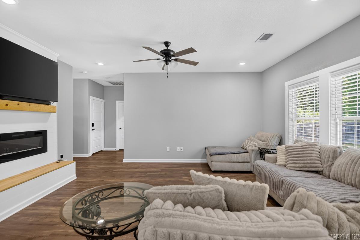 2929 Gillis Drive Property Photo 10