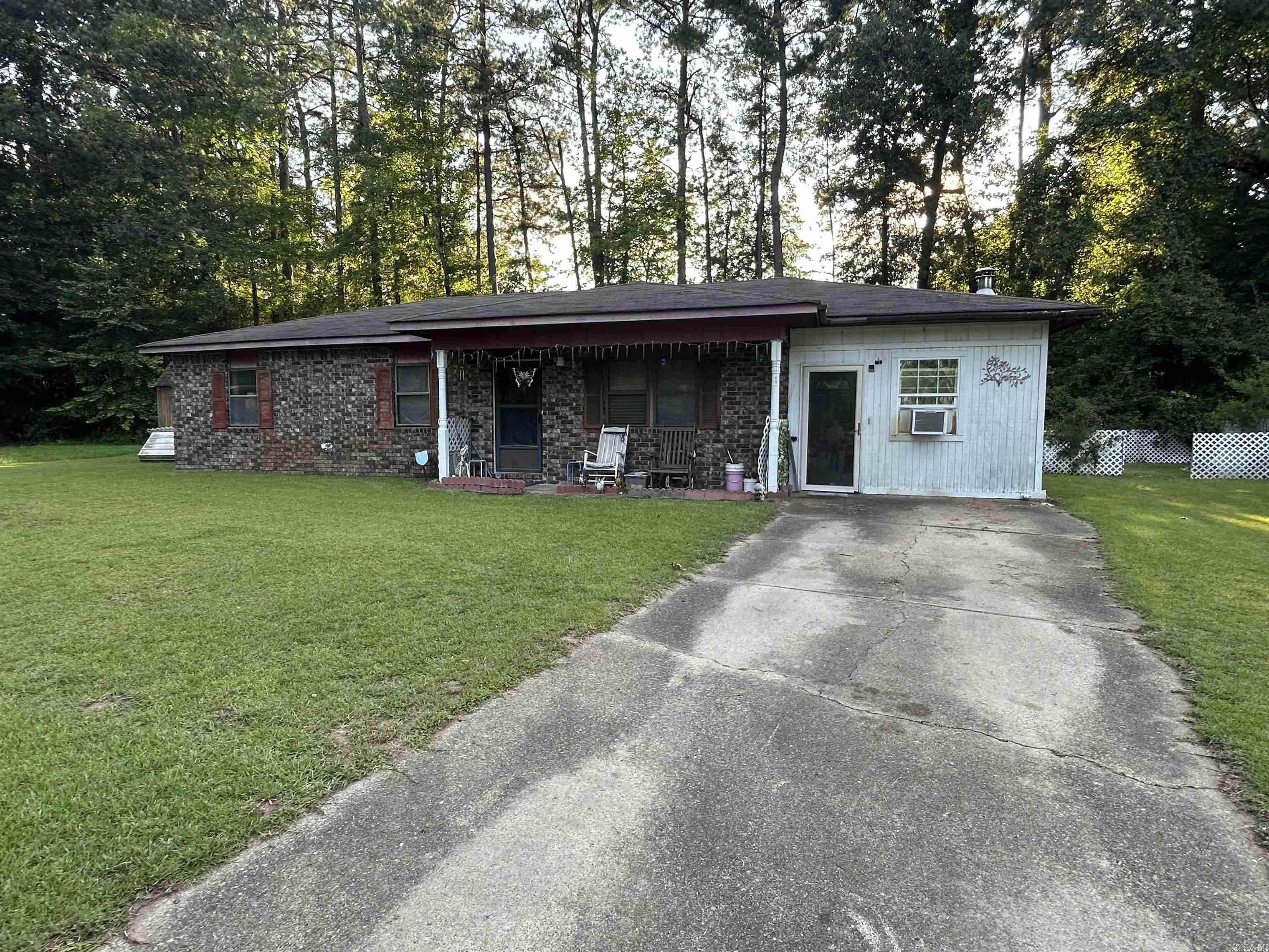 6 Hills Court Property Photo 6