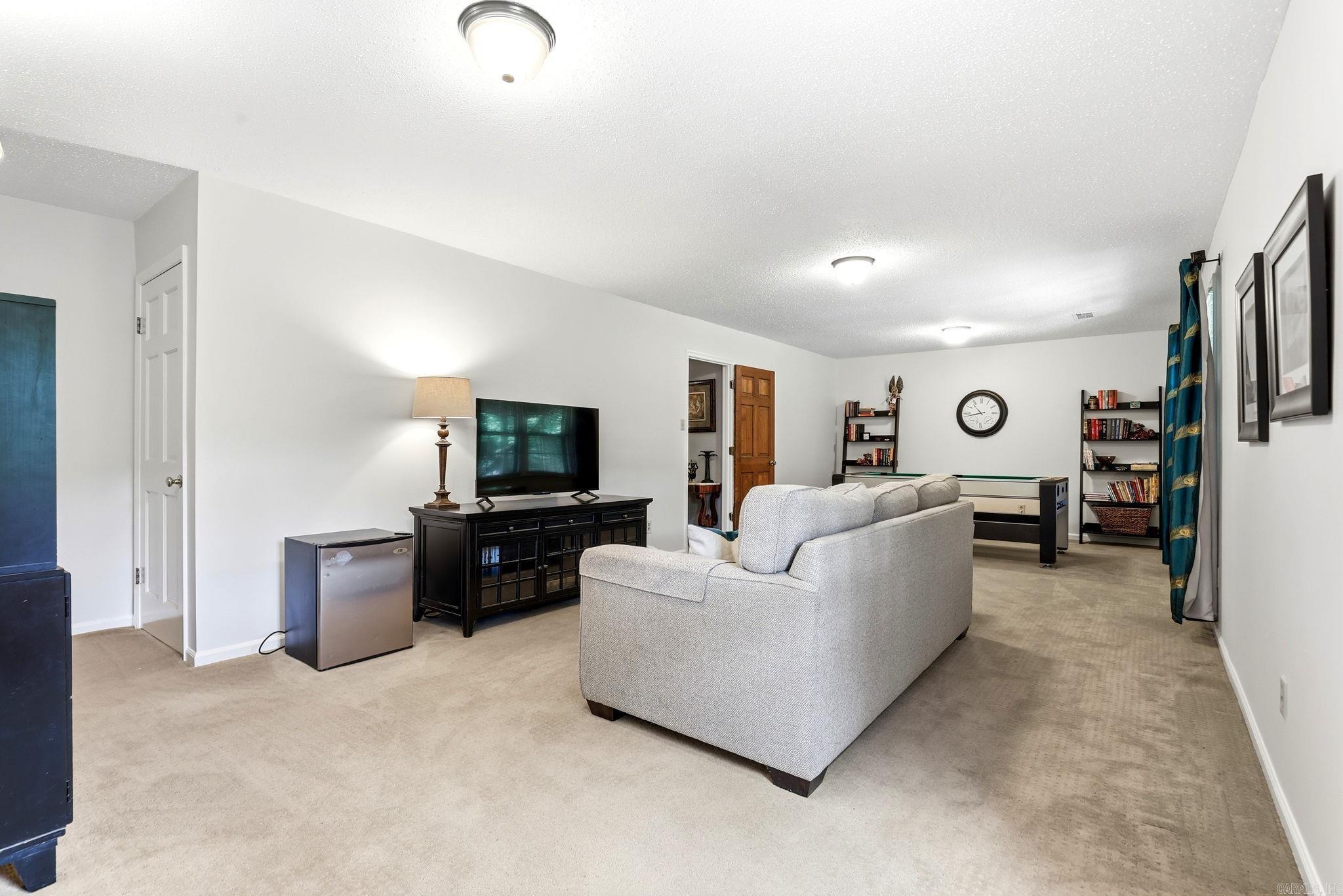 30 Foxhunt Trail Property Photo 41