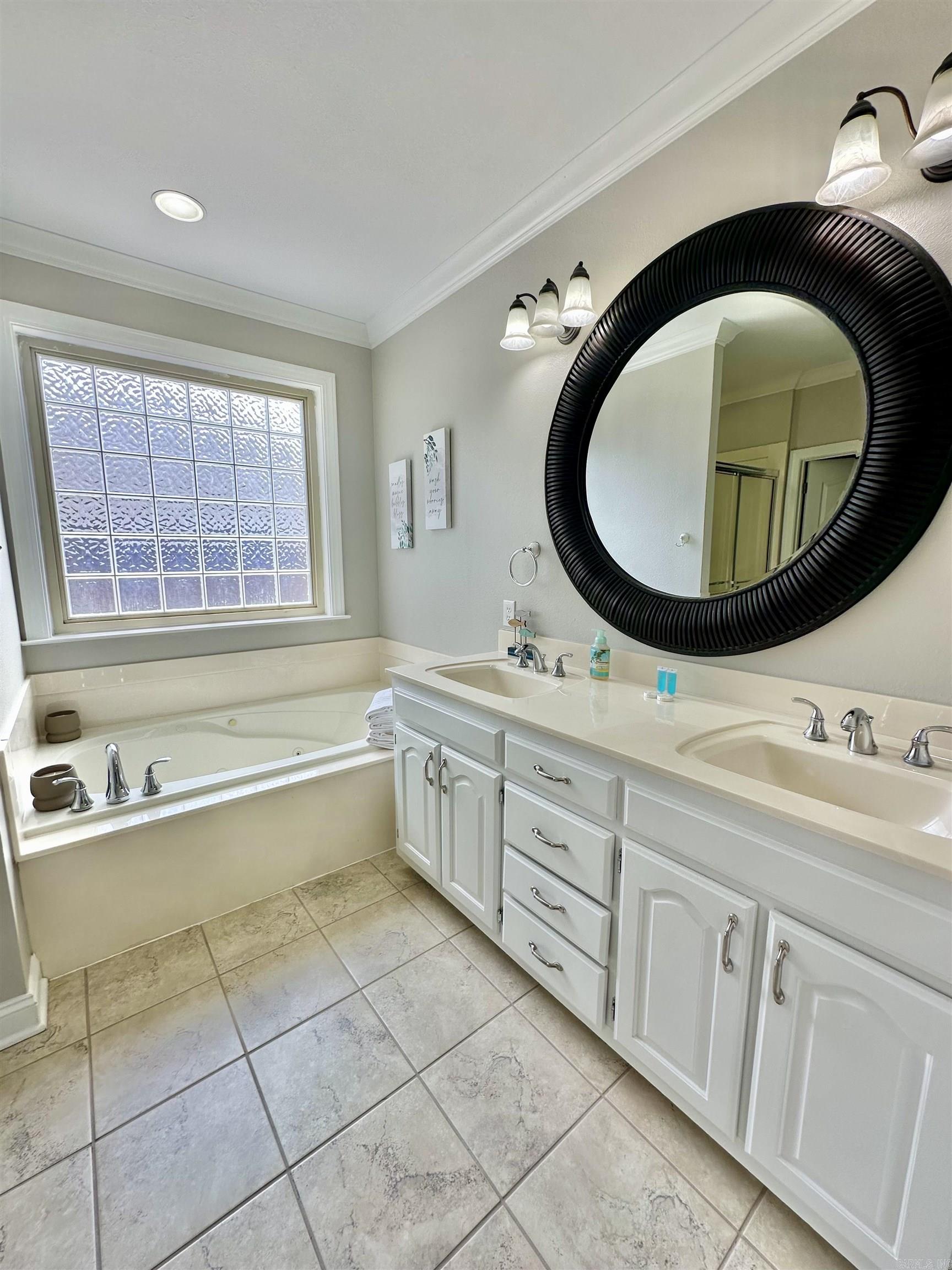 107 Saint Thomas Cv Cove Property Photo 16