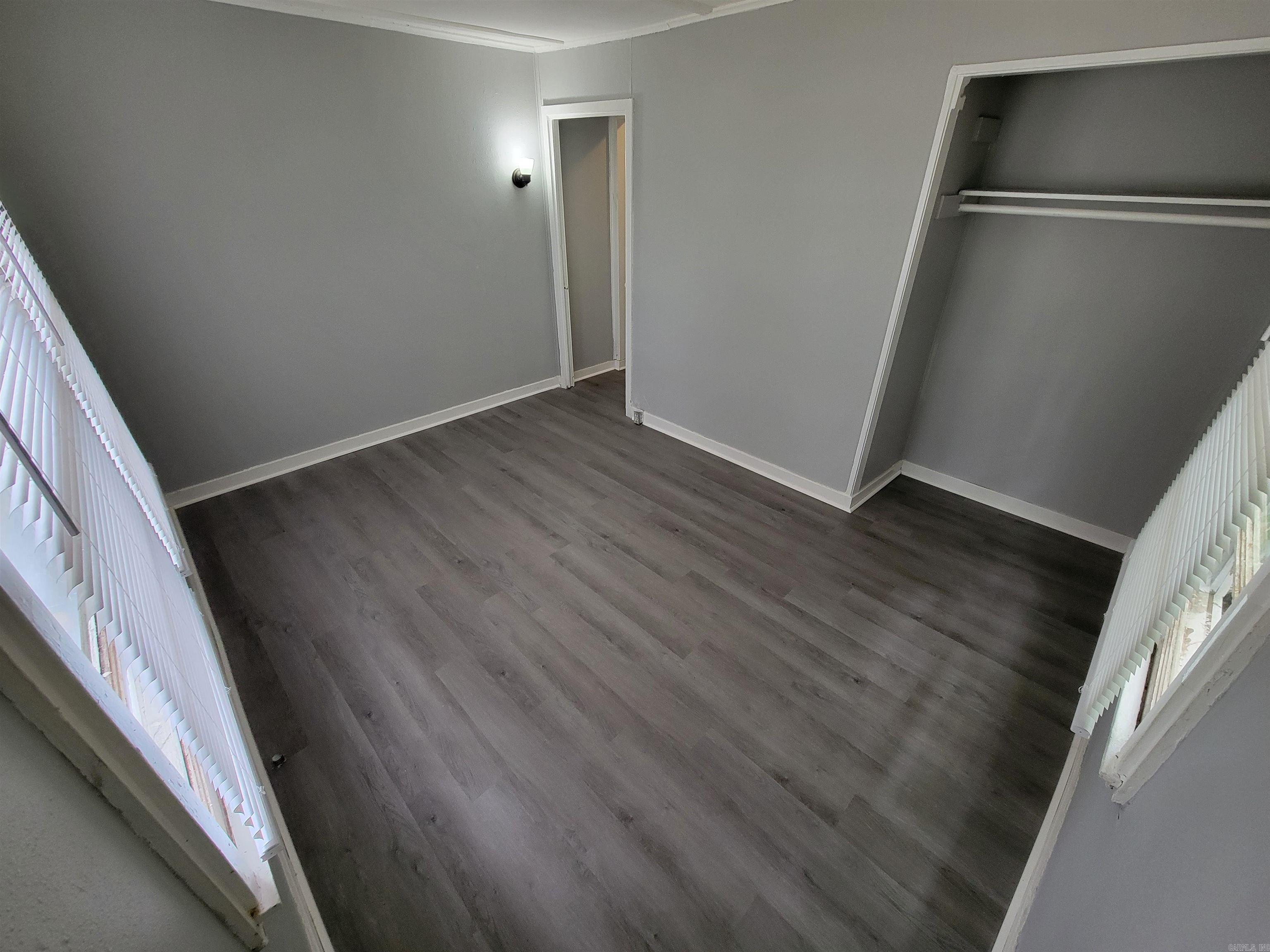 100 Wilson Street Property Photo 10