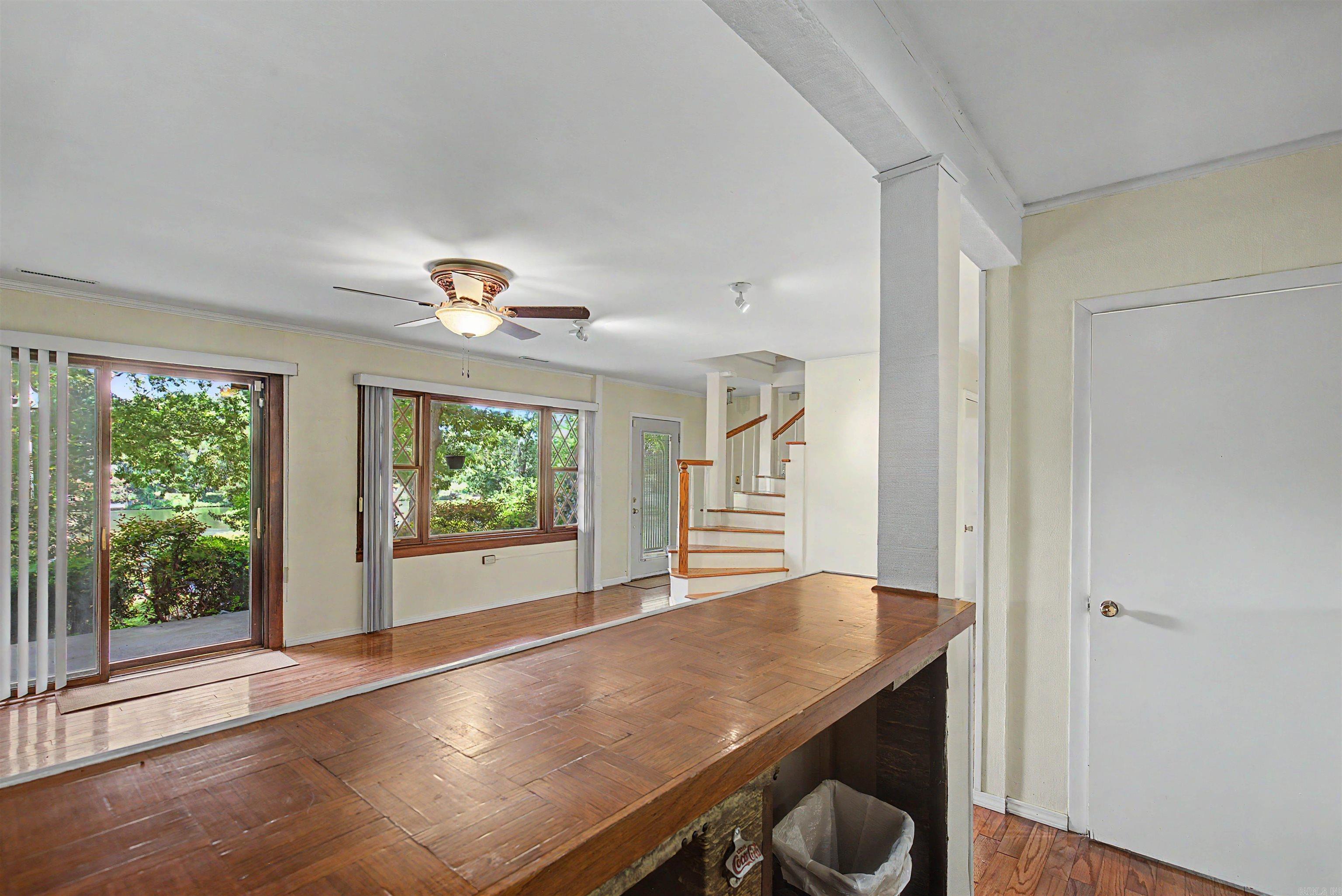 1926 Waterside Drive Property Photo 13