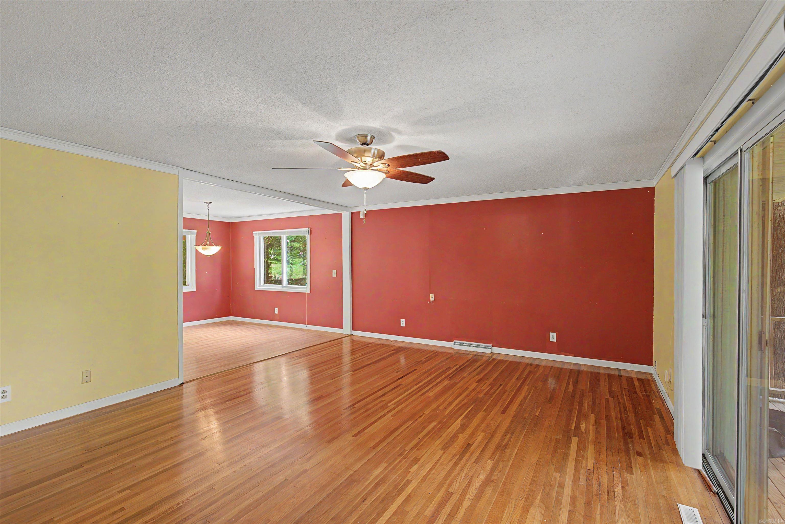 1926 Waterside Drive Property Photo 18