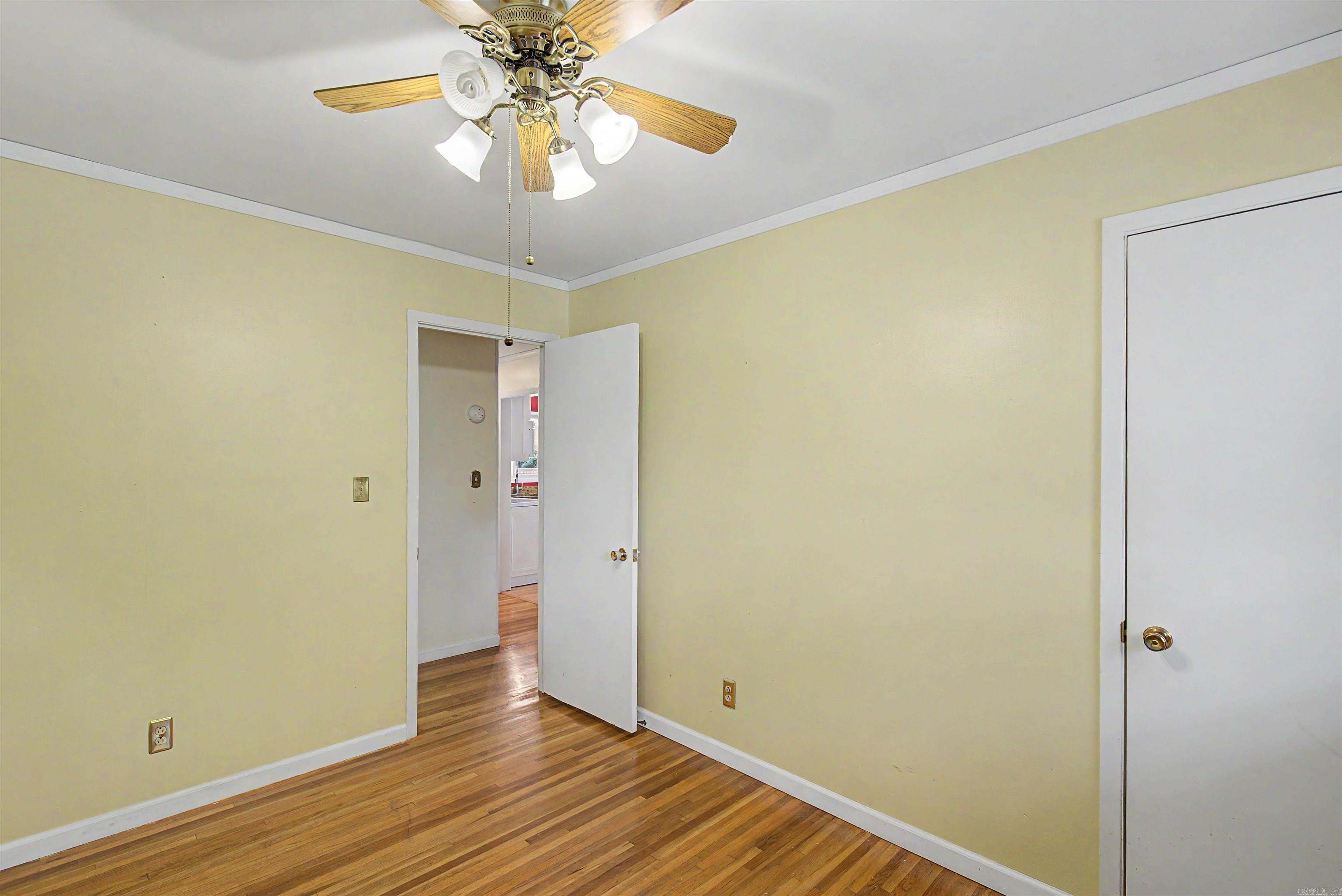 1926 Waterside Drive Property Photo 30
