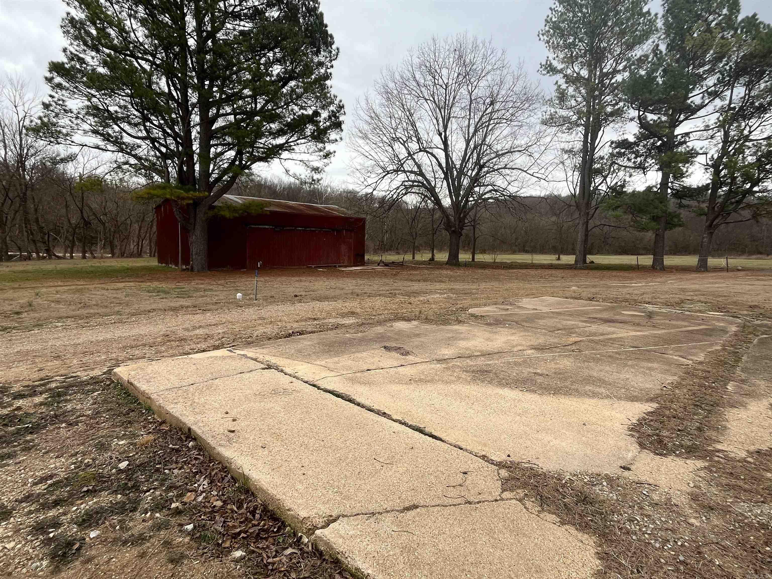 000 County Road 268 Property Photo 8
