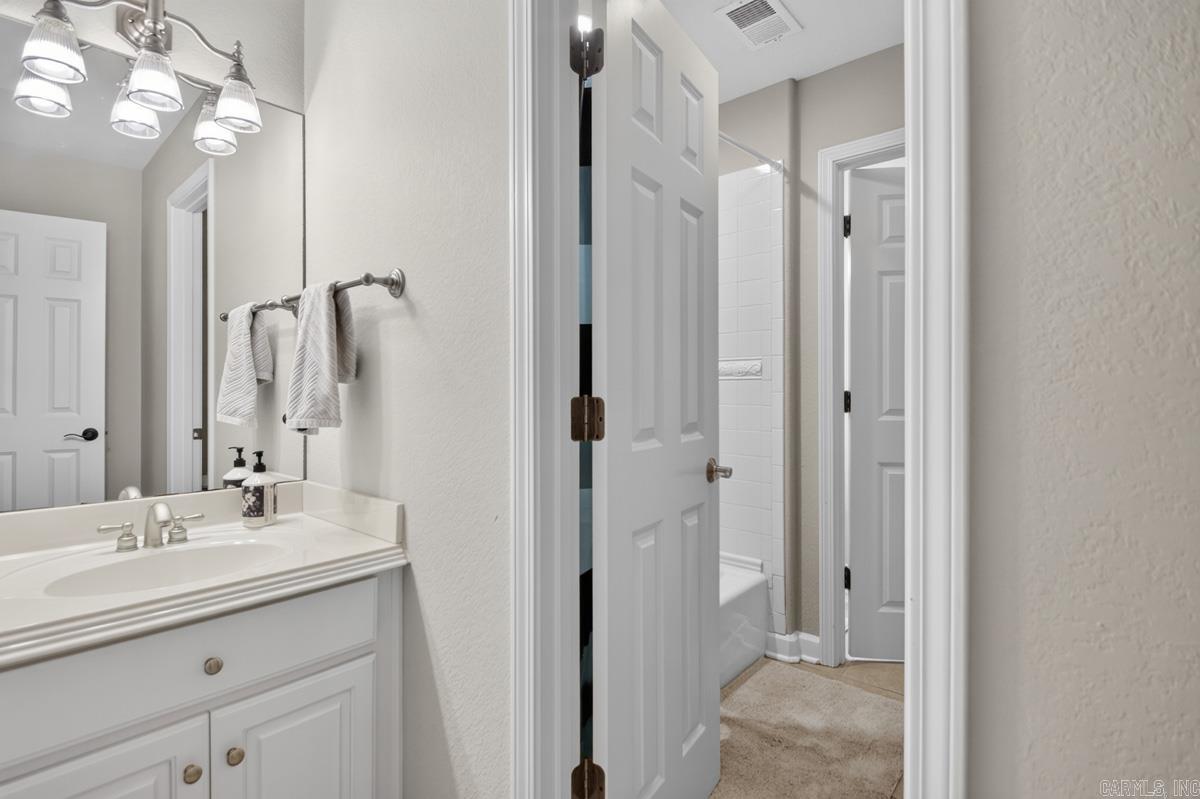 12 Lanes End Property Photo 32