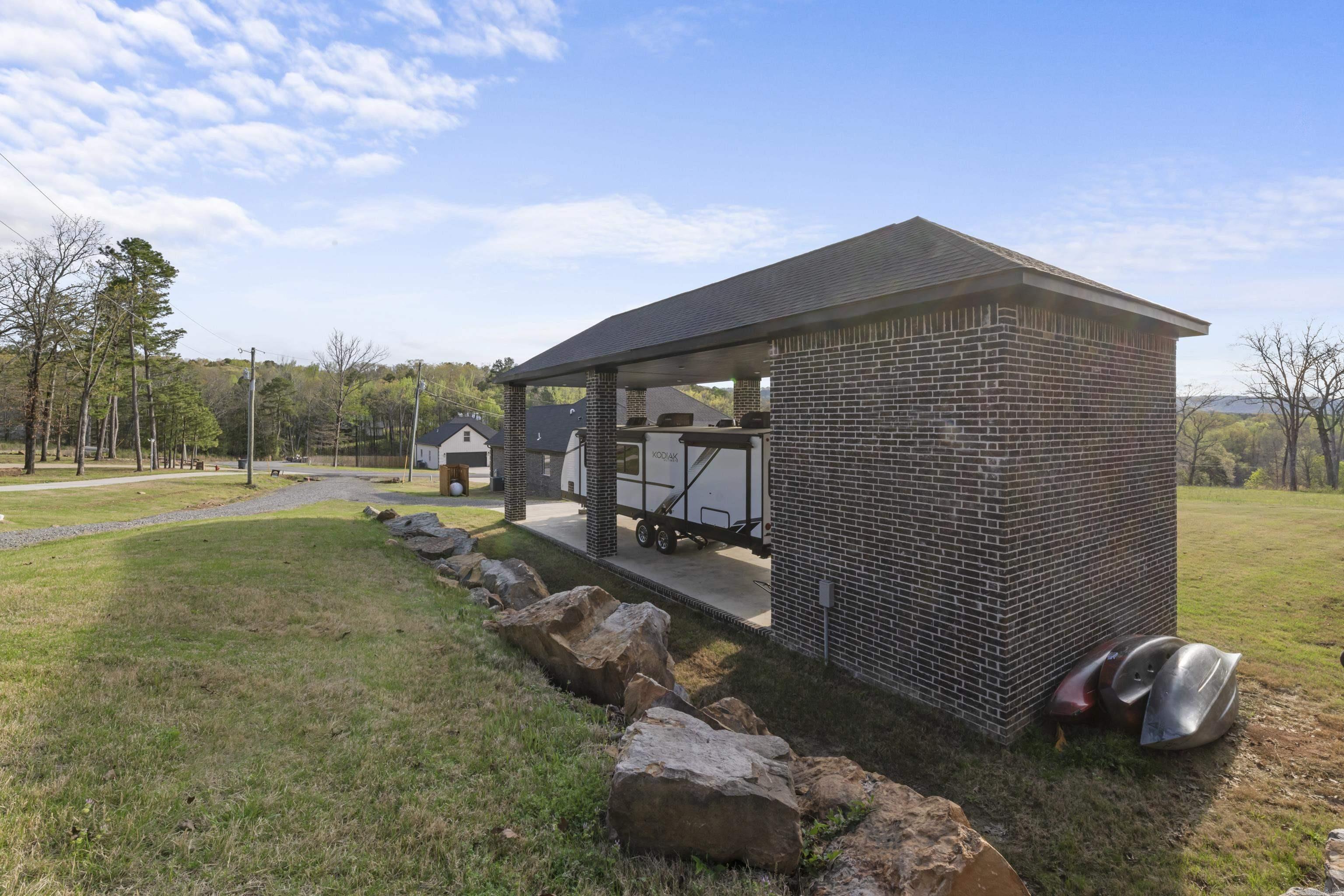 13 Jeremiah Cove Property Photo 34