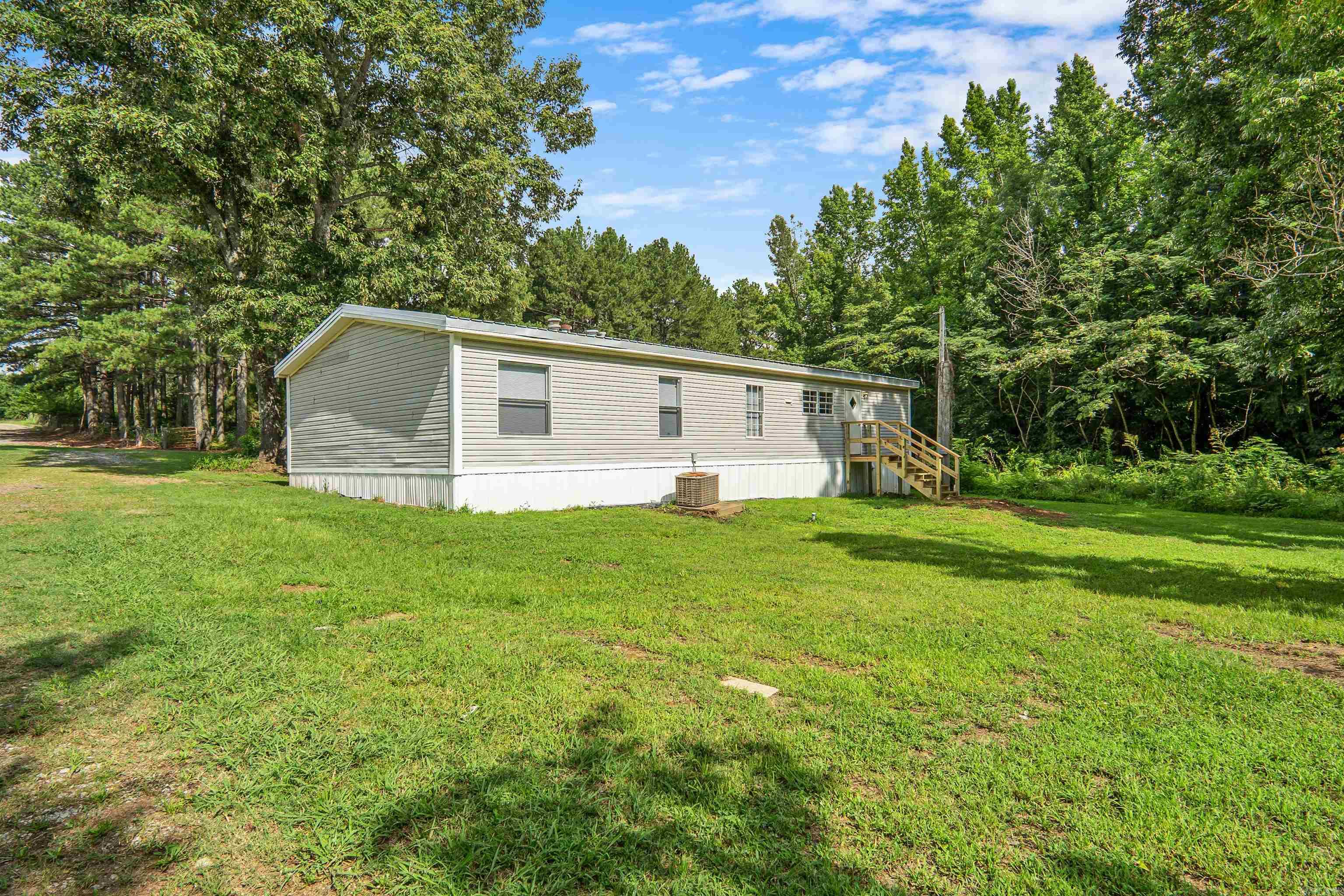 2507 Jackson 301 Property Photo 4