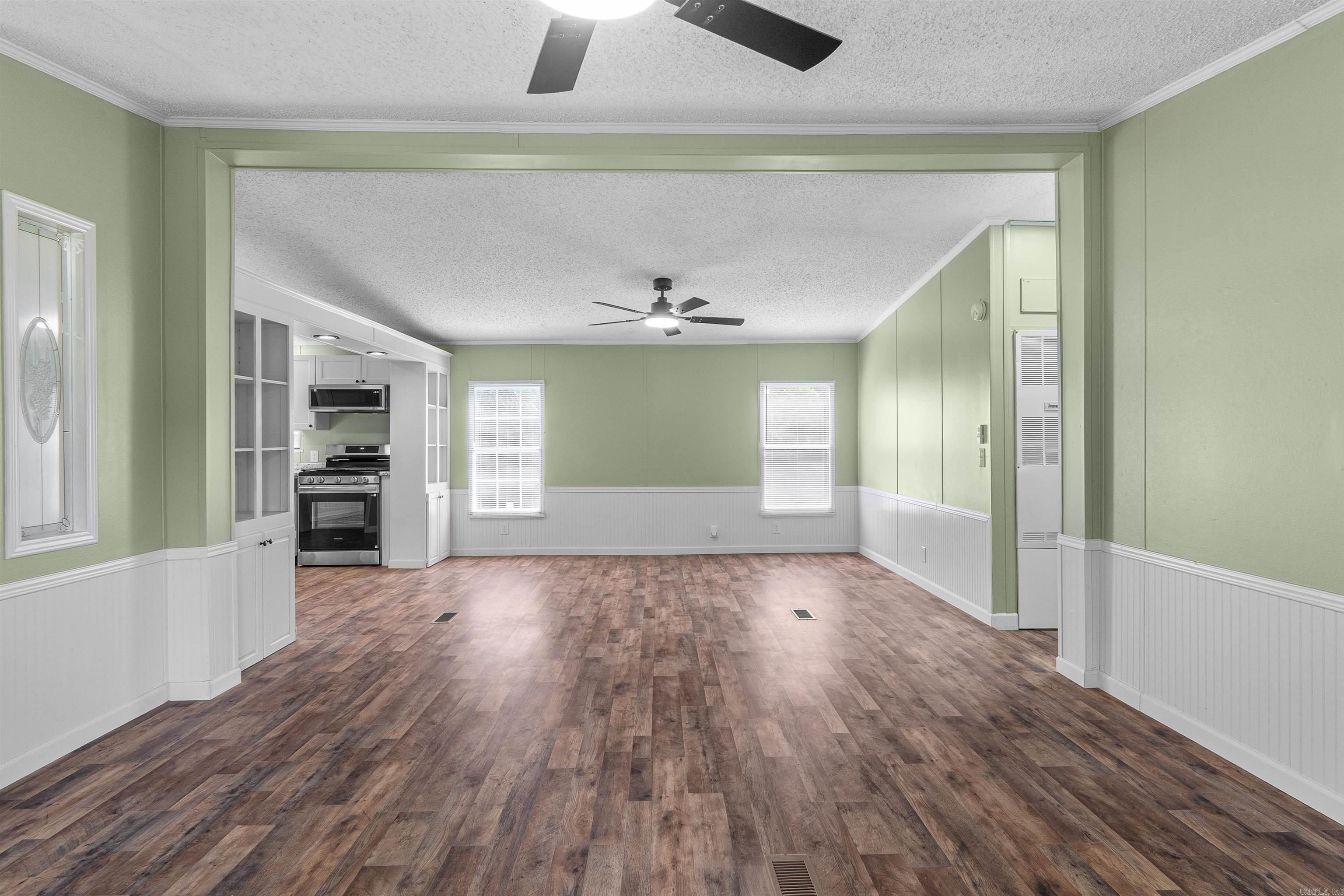 2507 Jackson 301 Property Photo 18