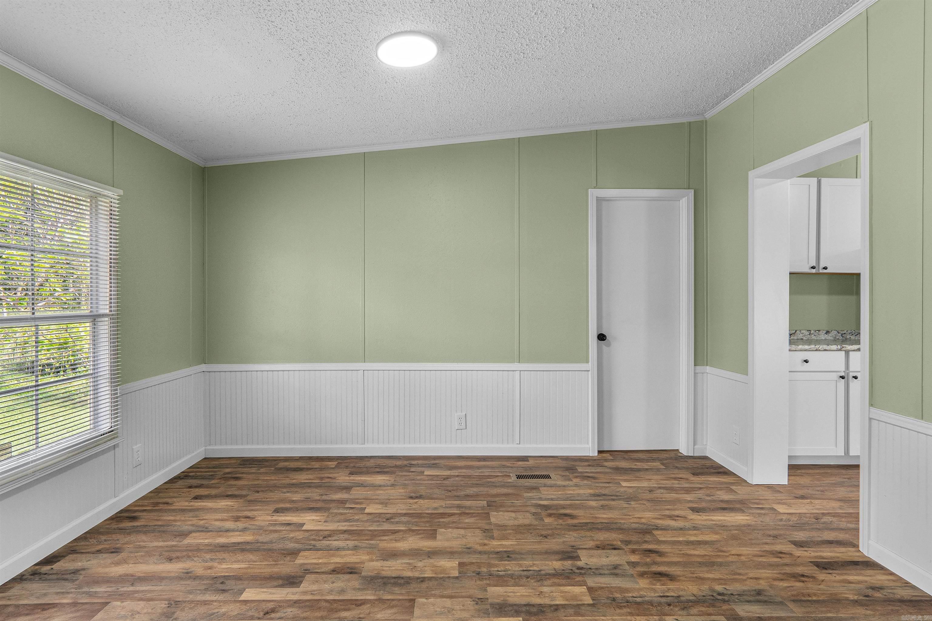 2507 Jackson 301 Property Photo 29