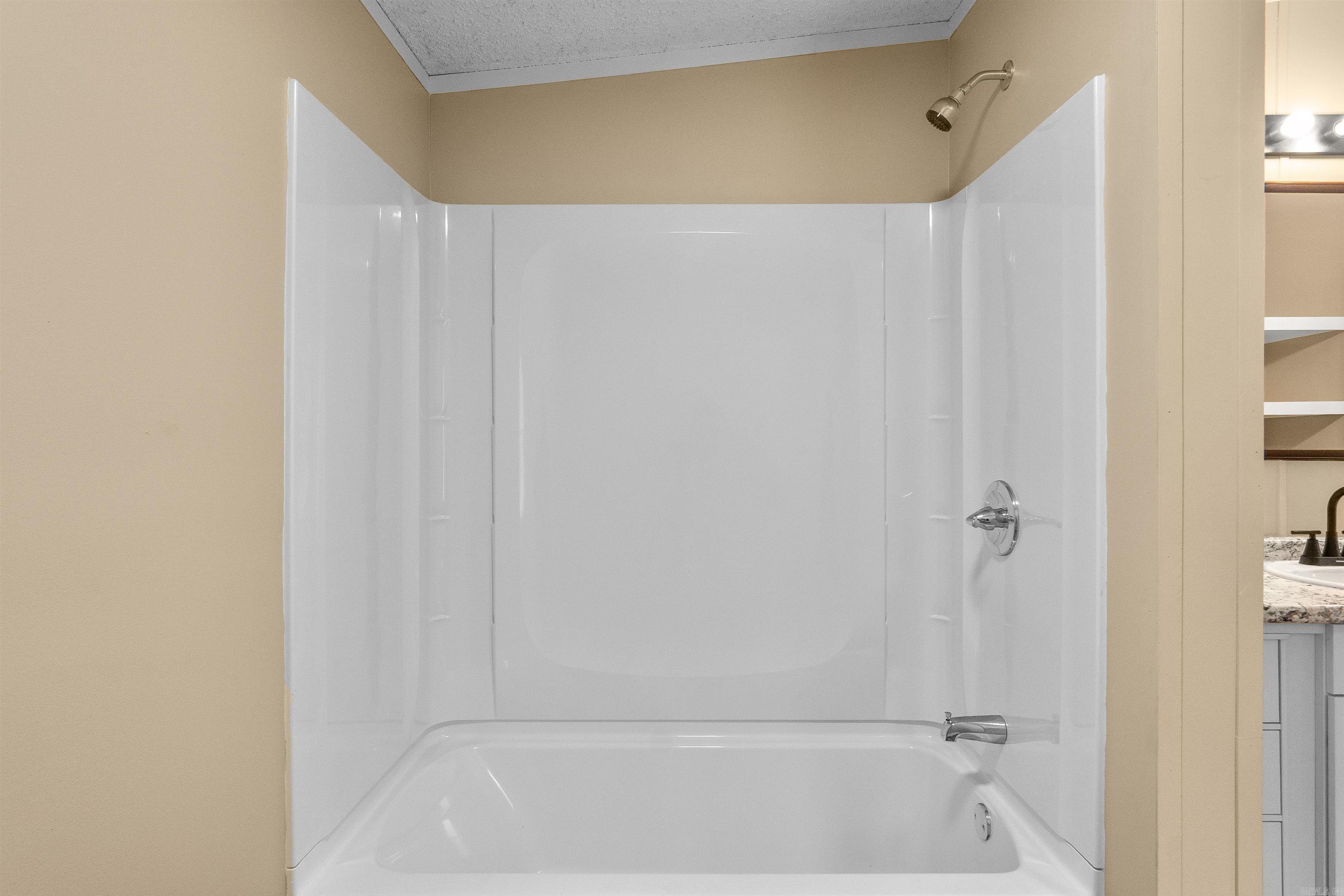 2507 Jackson 301 Property Photo 36