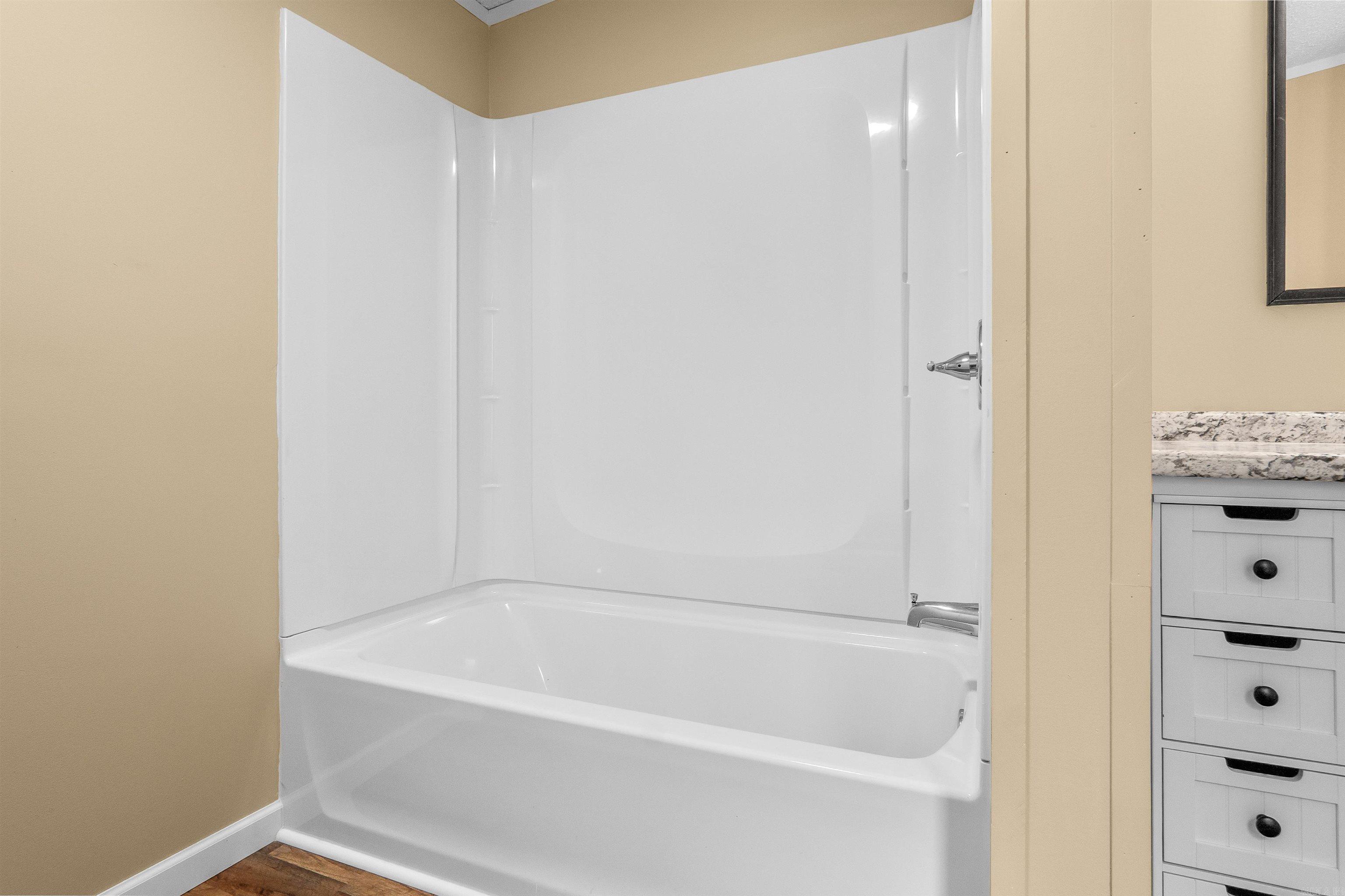 2507 Jackson 301 Property Photo 37