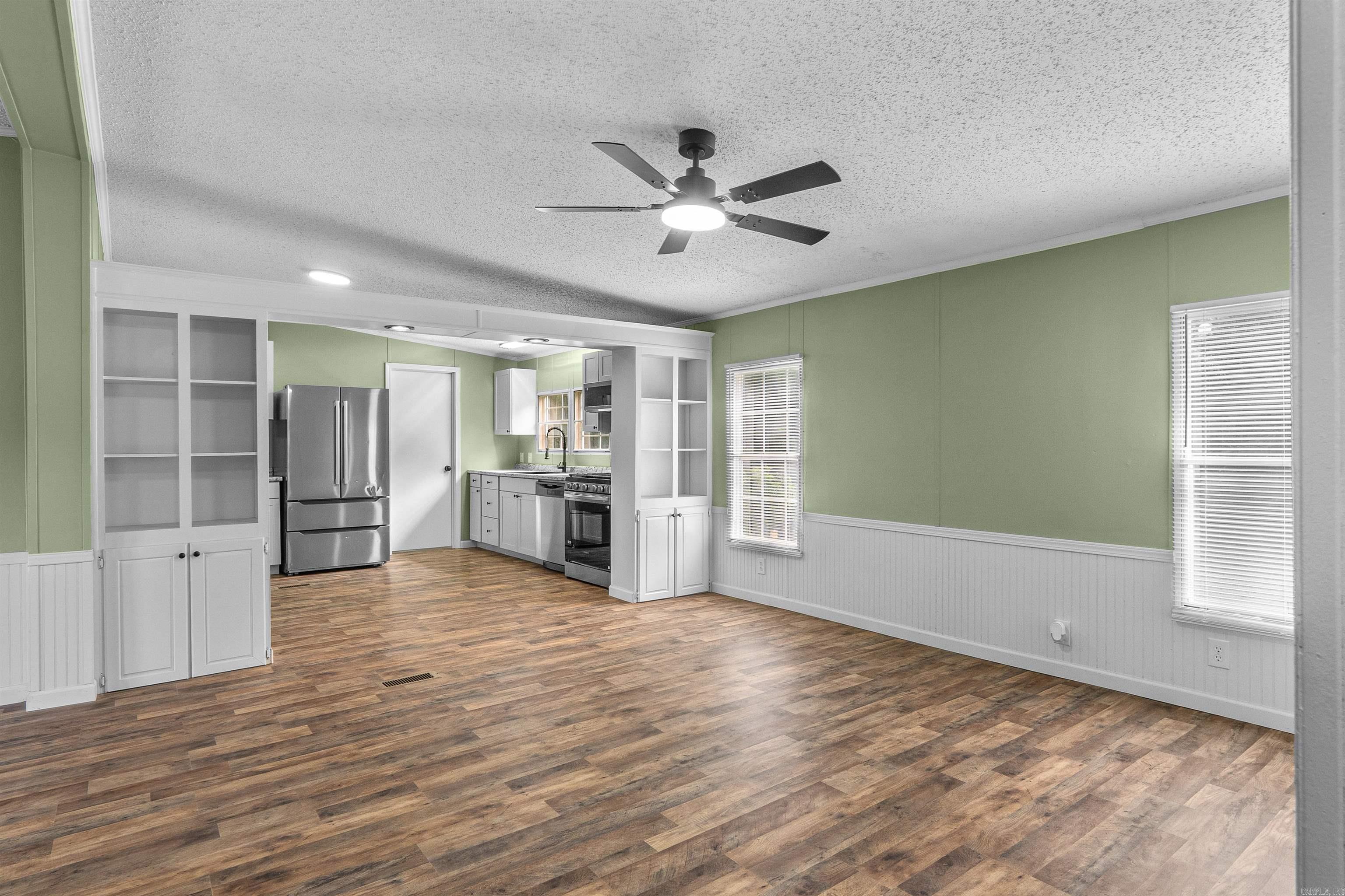 2507 Jackson 301 Property Photo 45