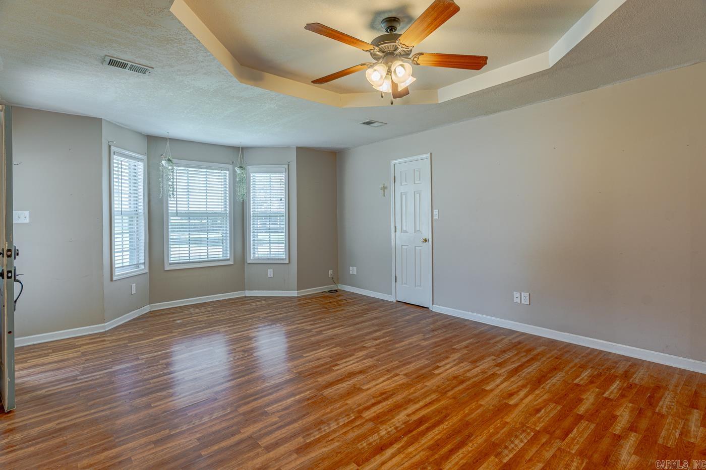 115 Teresa Drive Property Photo 3
