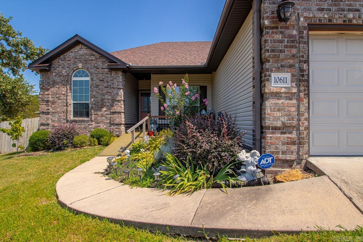 10611 Rockbrook Drive Property Photo 5