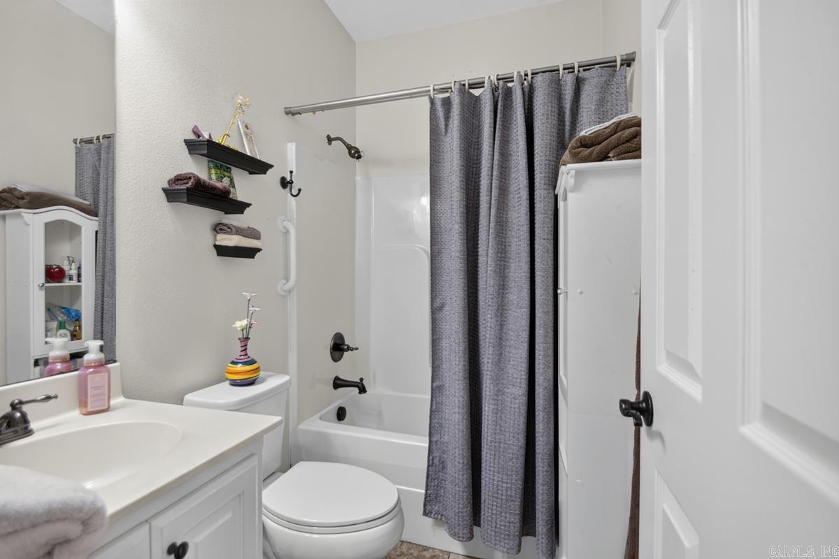 10611 Rockbrook Drive Property Photo 13